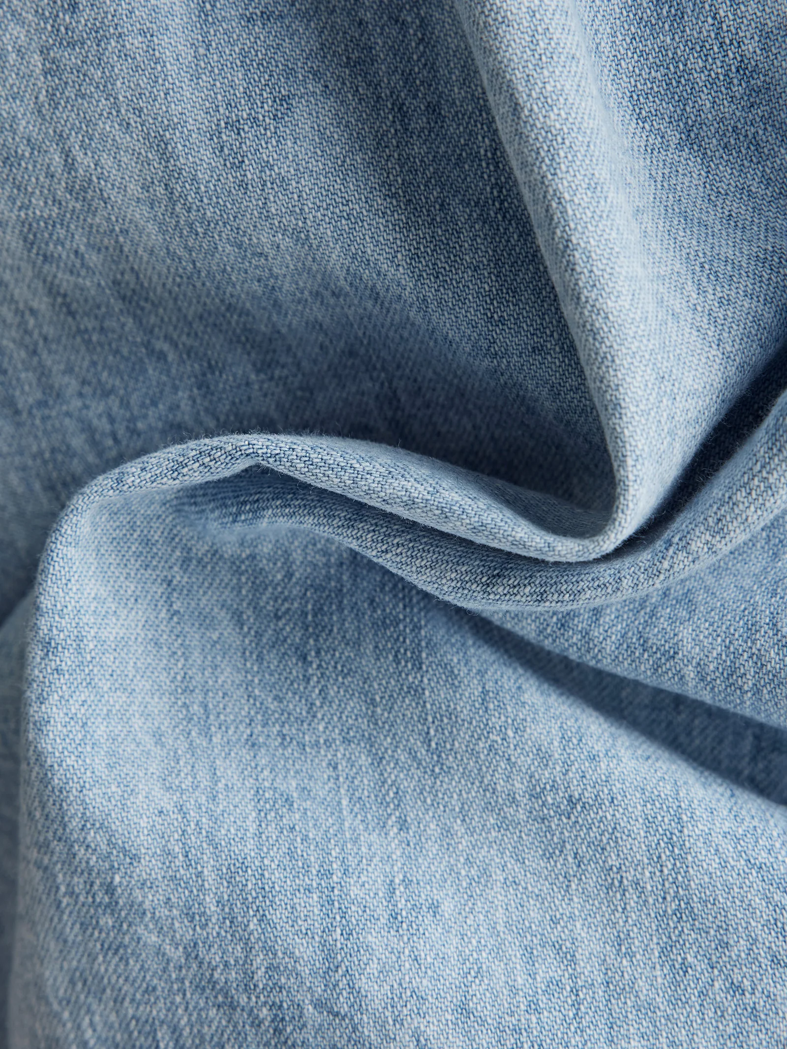 1-Pocket Regular Denim Shirt - Image 4