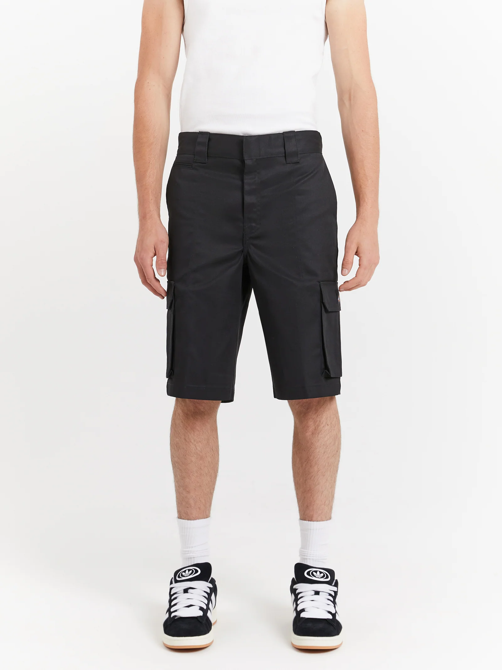 131 Cargo Shorts - Image 3