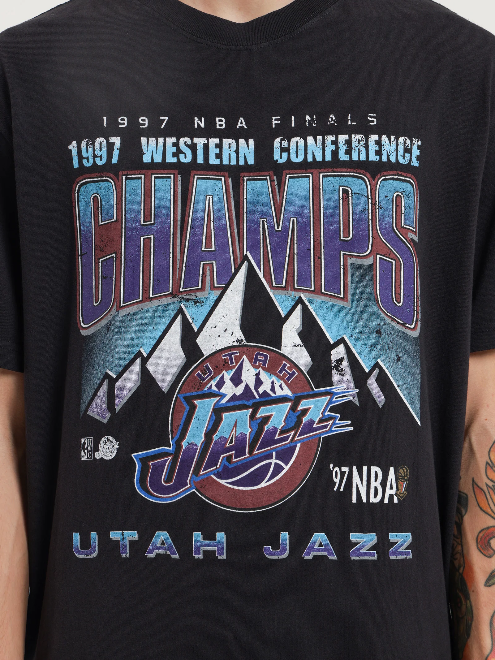 1997 Conf Champions Utah Jazz T-Shirt - Image 4