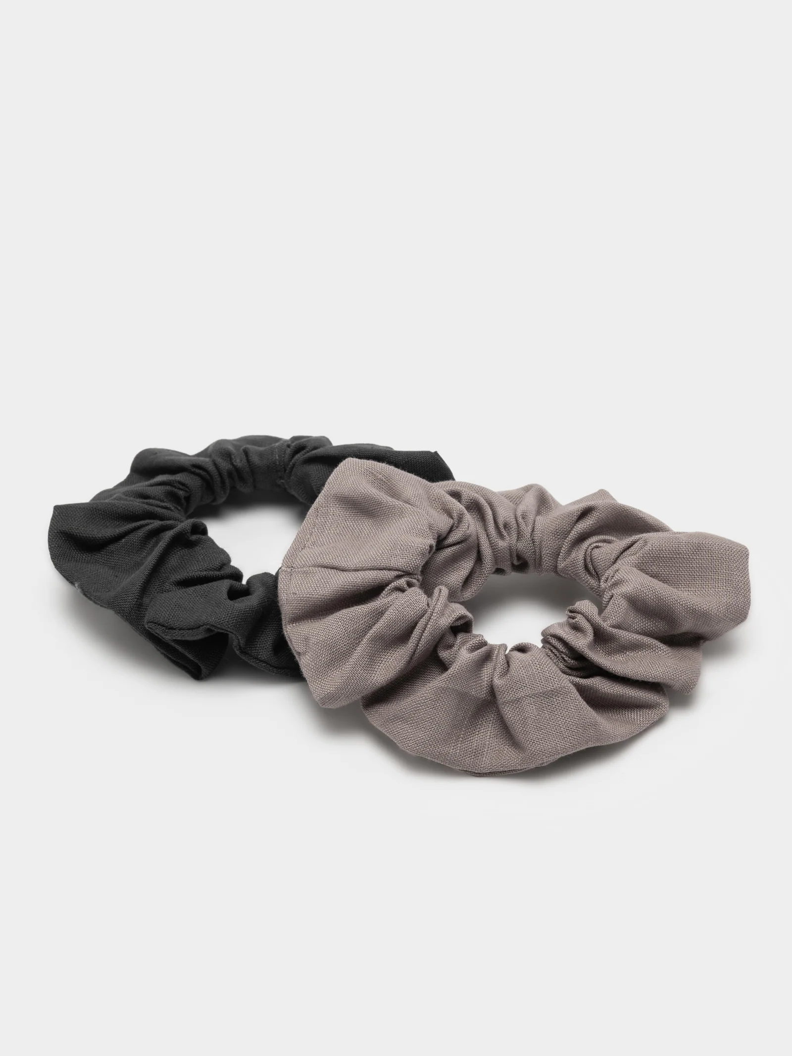 2 Scrunchies - Image 2