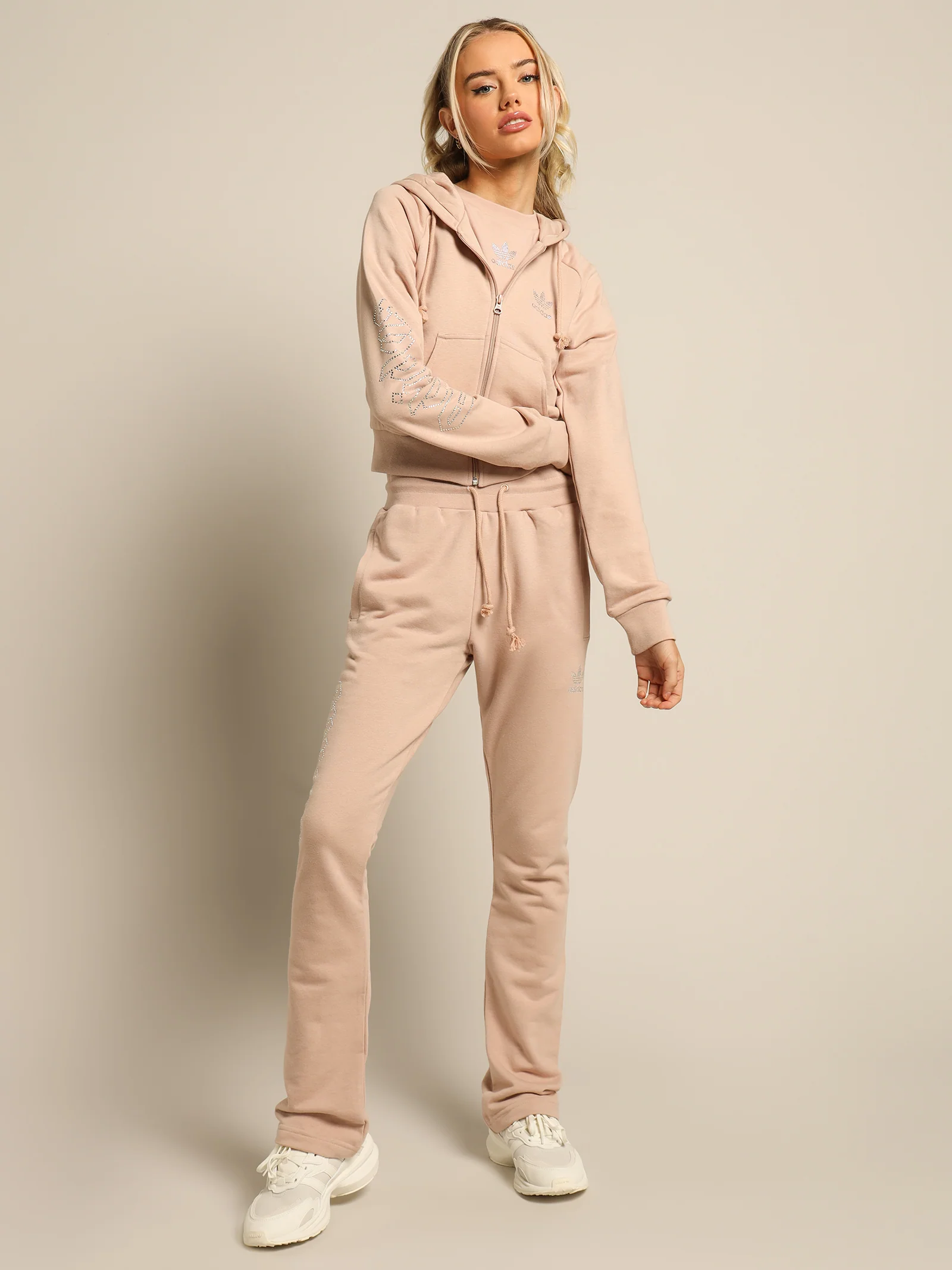 2000 Luxe Cropped Hoodie - Image 3