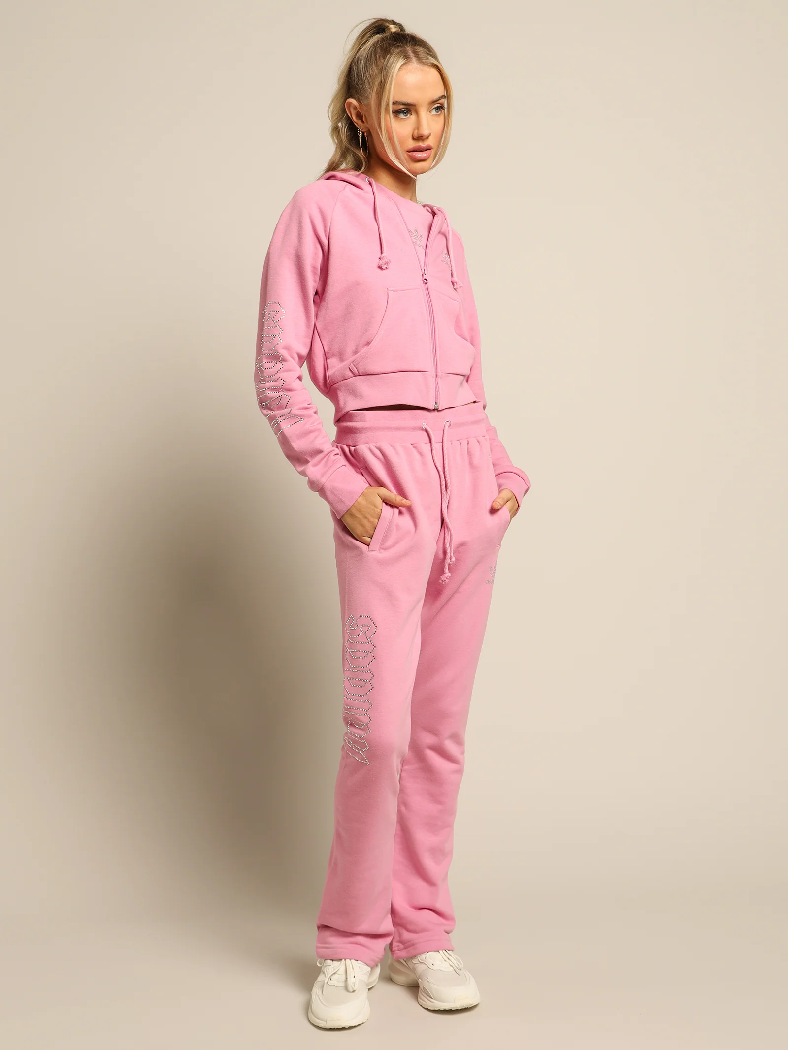 2000 Luxe Cropped Hoodie - Image 8
