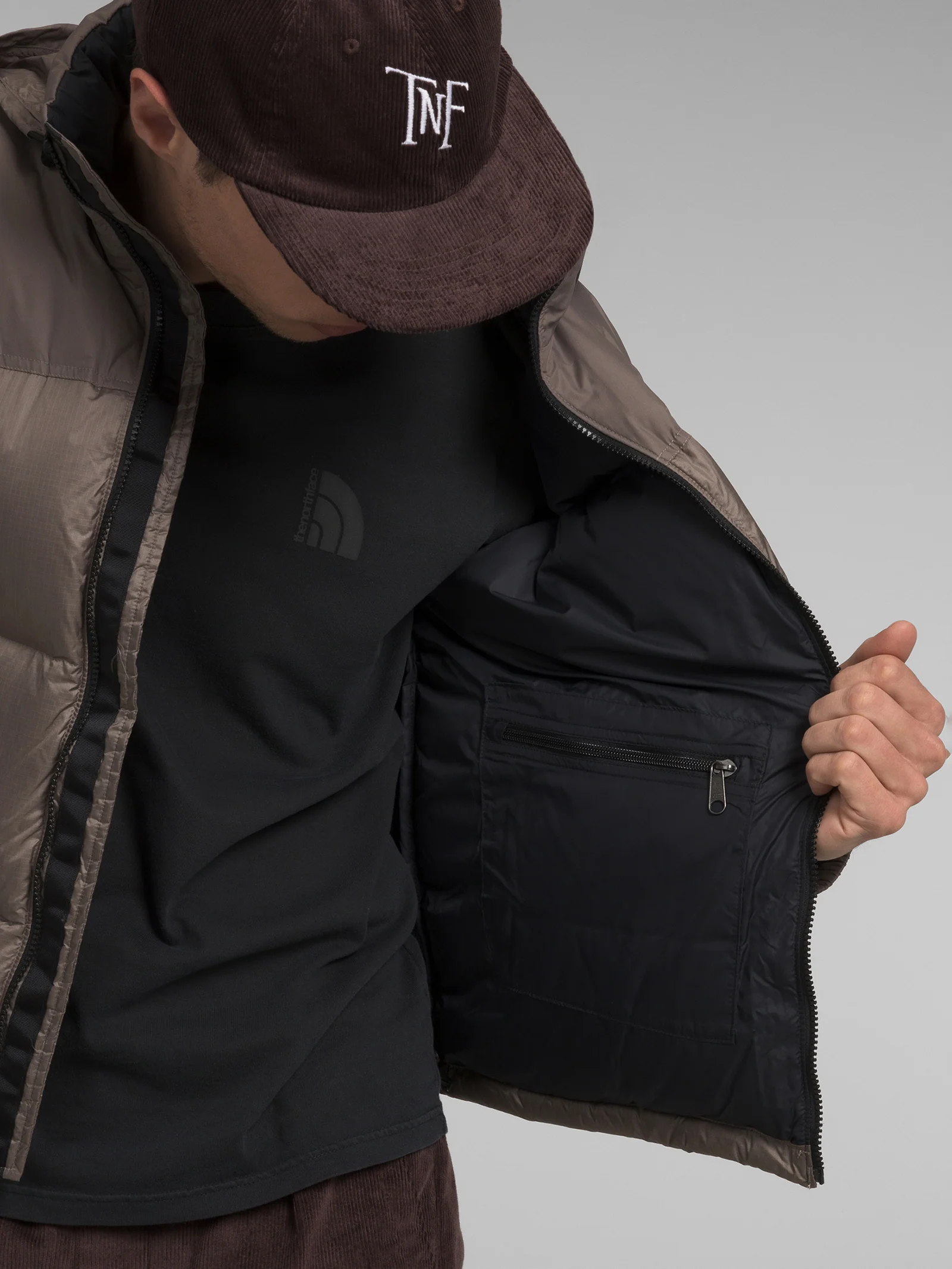 2000 Retro Nuptse Jacket - Image 9
