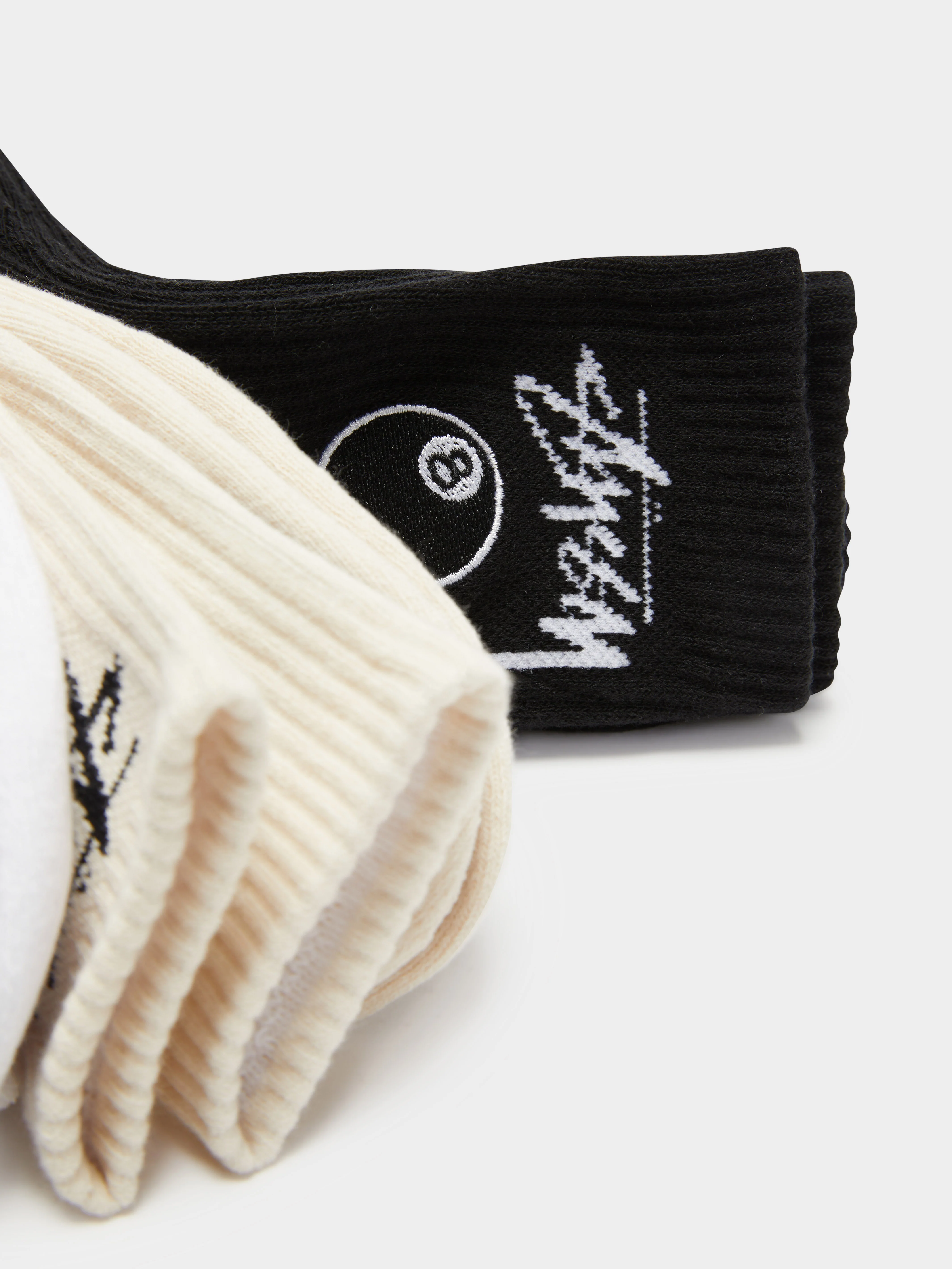 3 Pairs of 8 Ball Socks - Image 7