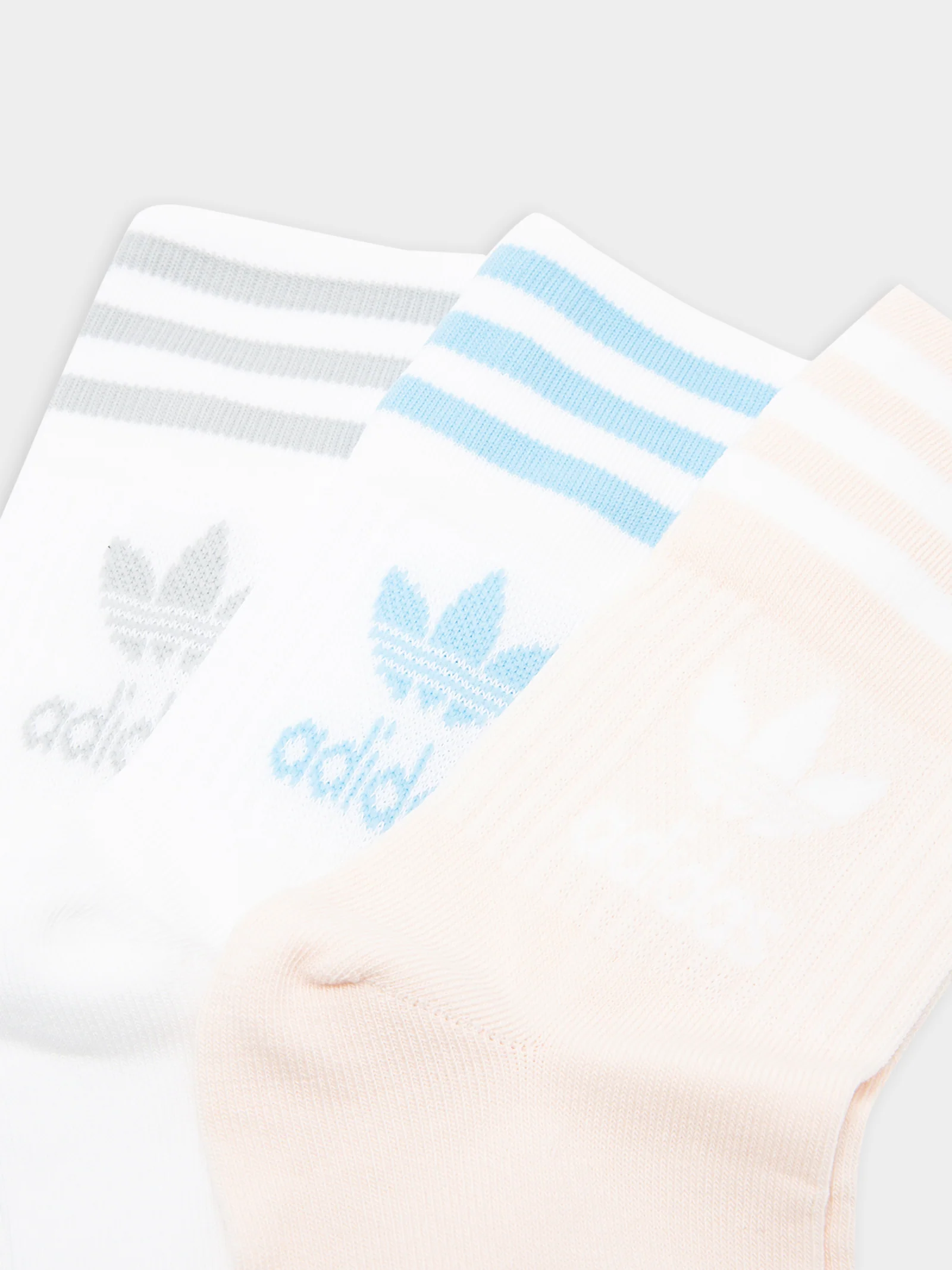 3 Pairs of Mid Cut Crew Socks - Image 2