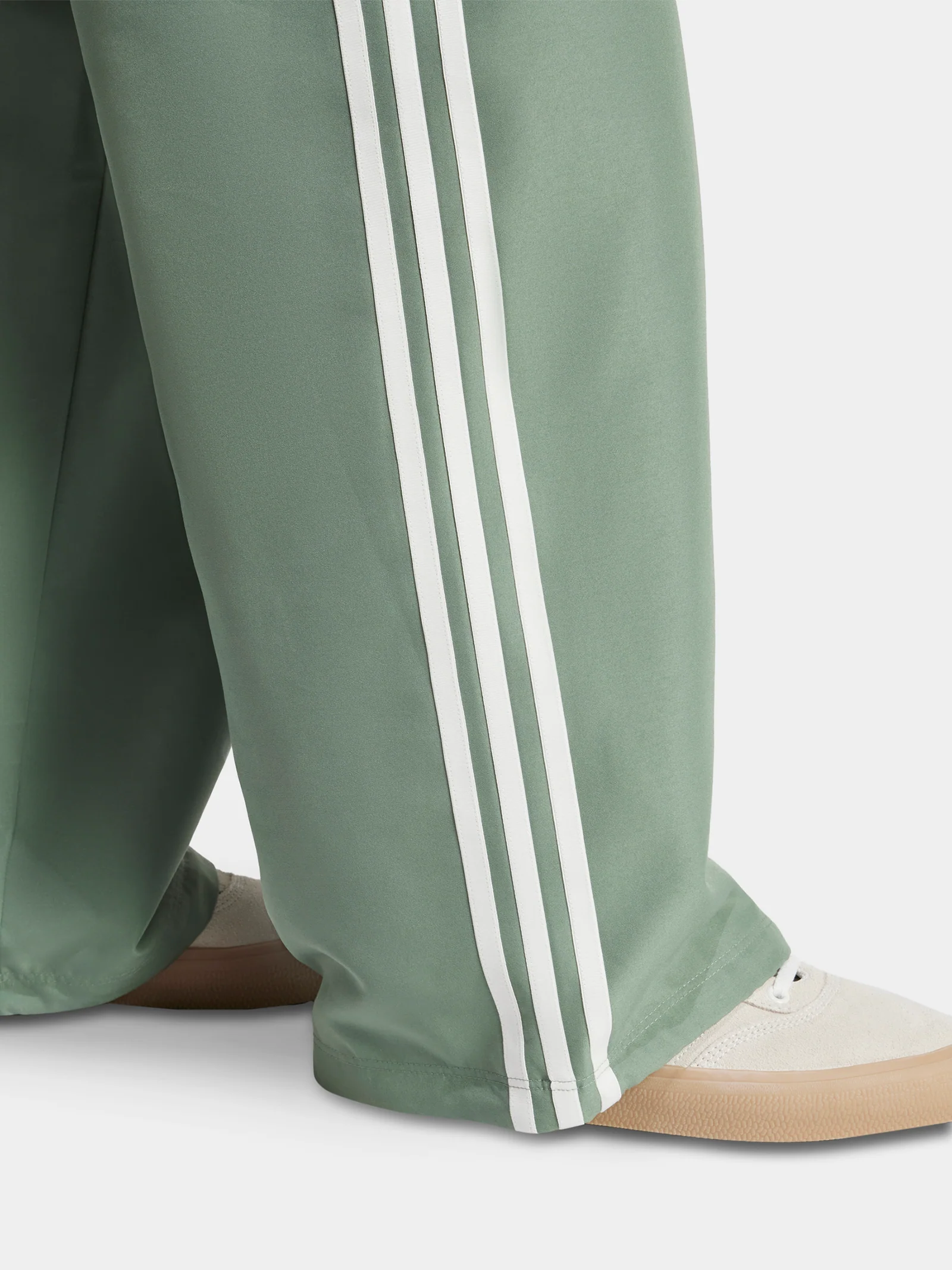 3 Stripe Cargo Pants - Image 4