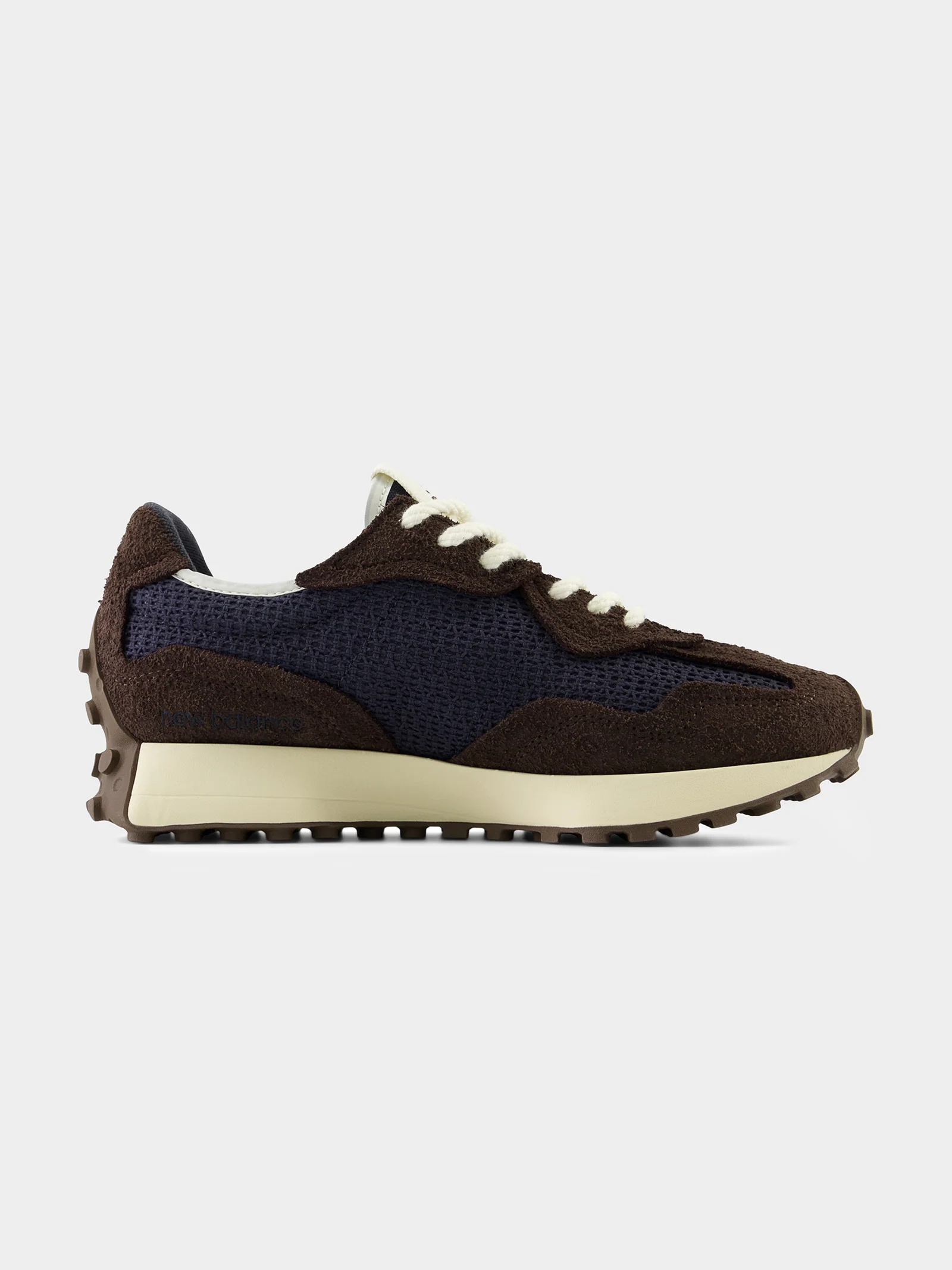 327 Sneaker - Image 4
