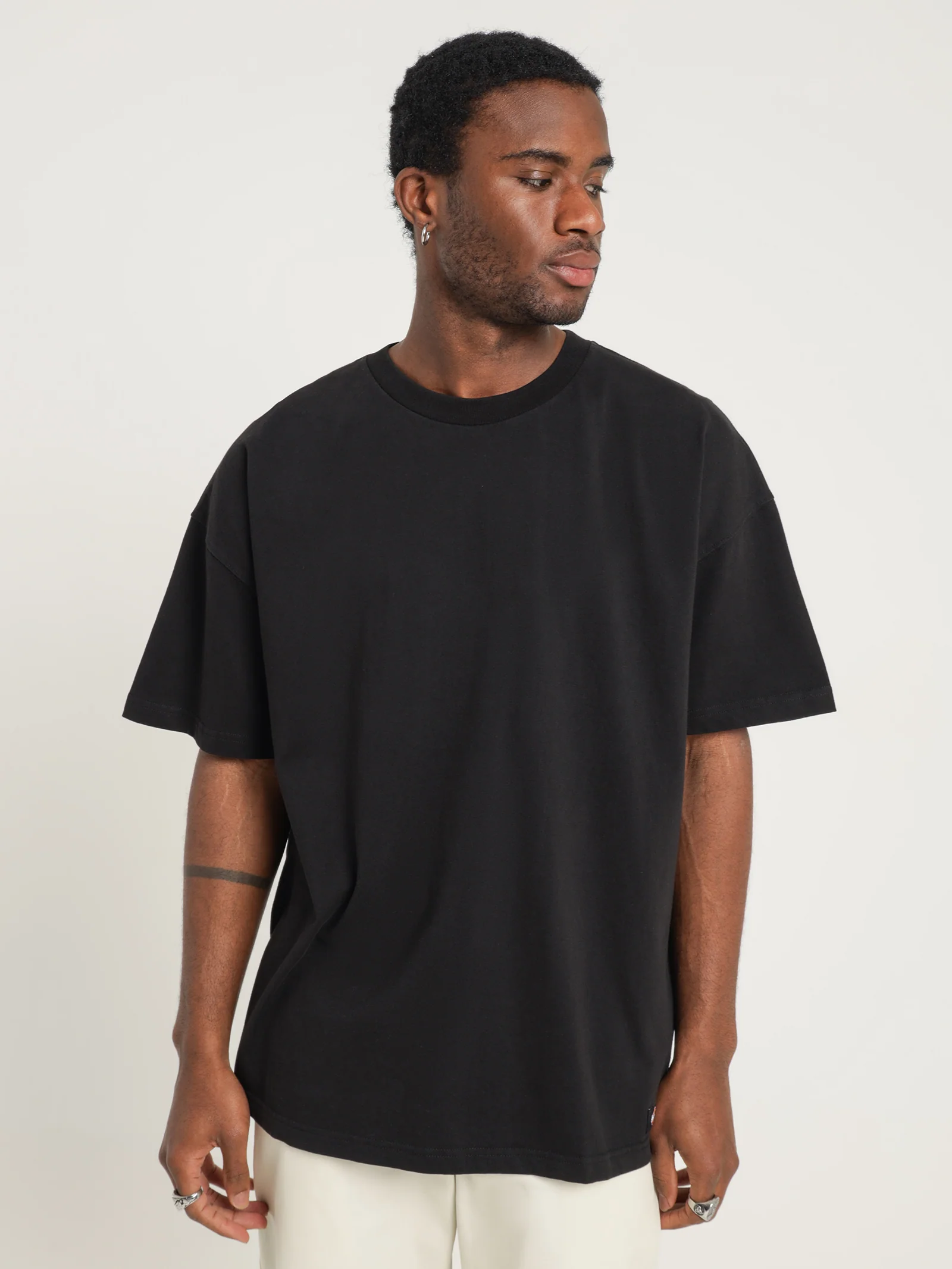 330 T-Shirt