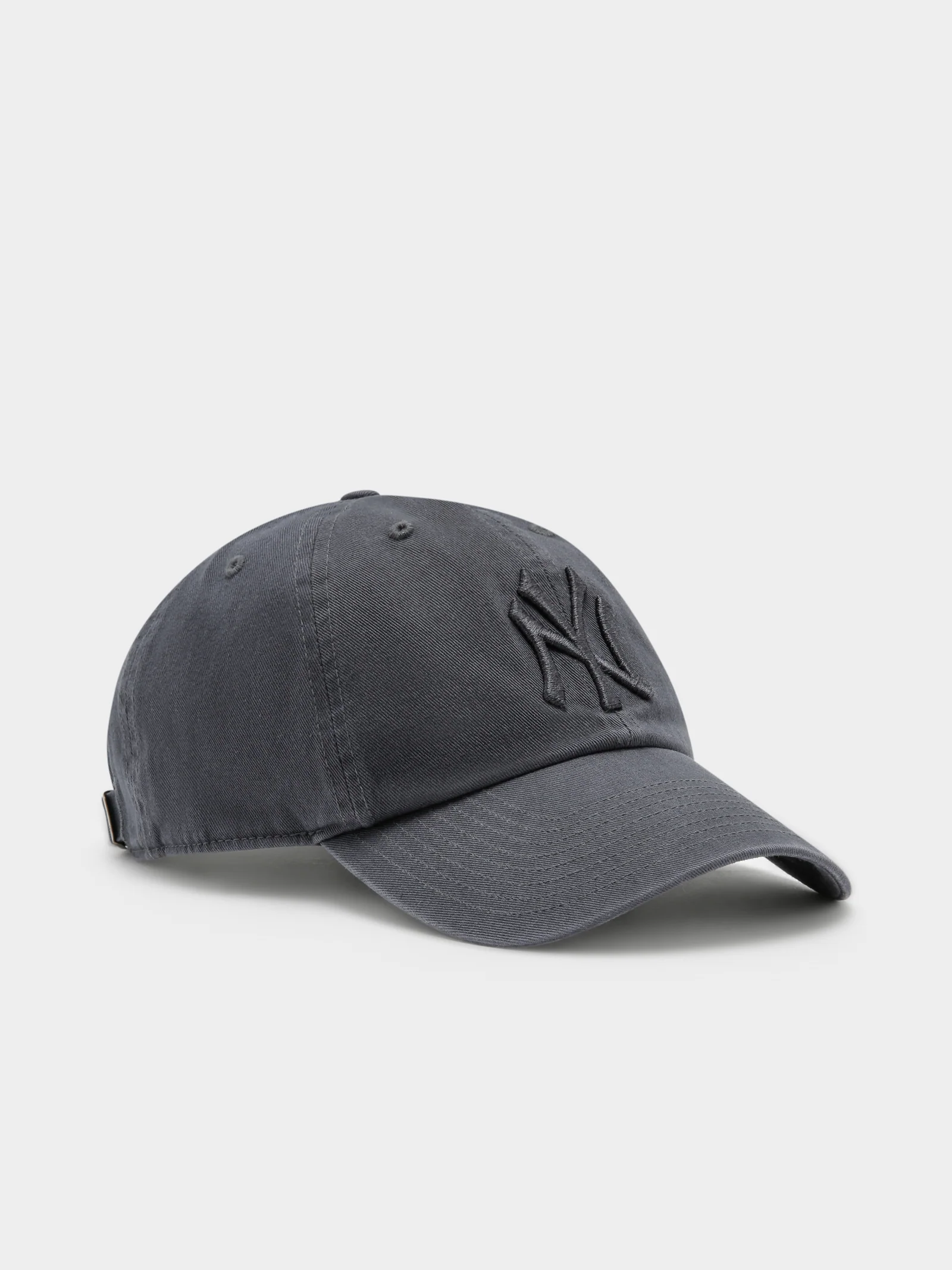 47' MLB New York Yankees Clean Up Cap - Image 2