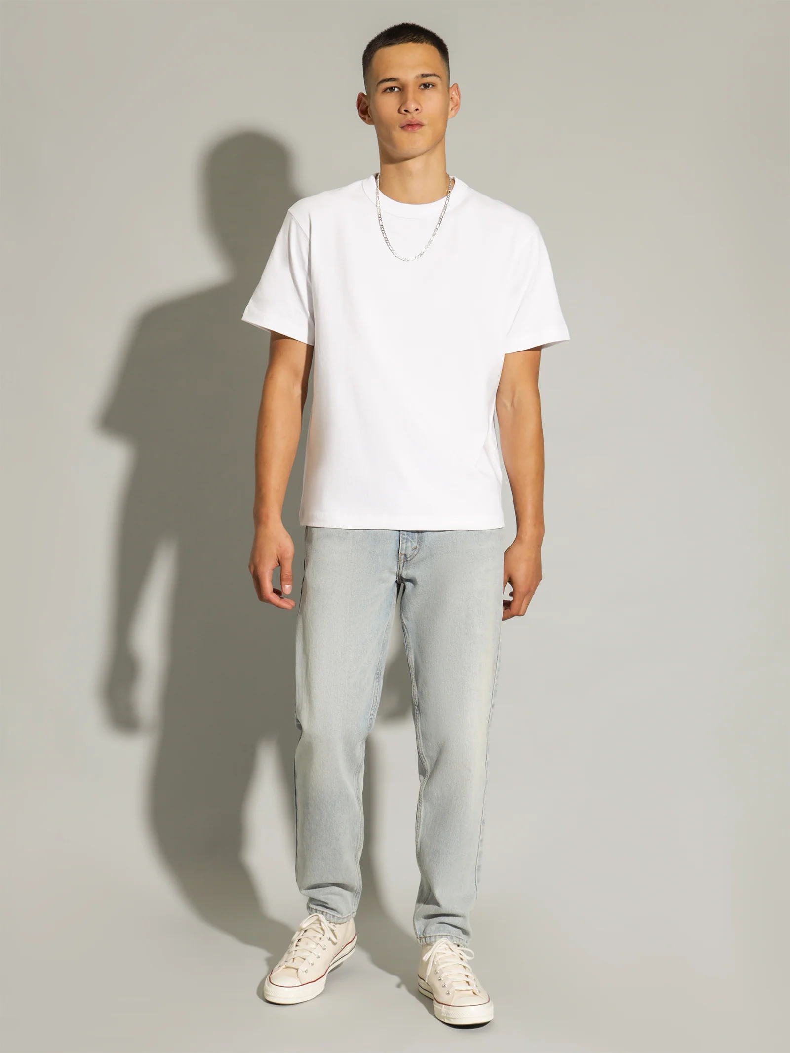 500 92' Tapered Jeans - Image 2