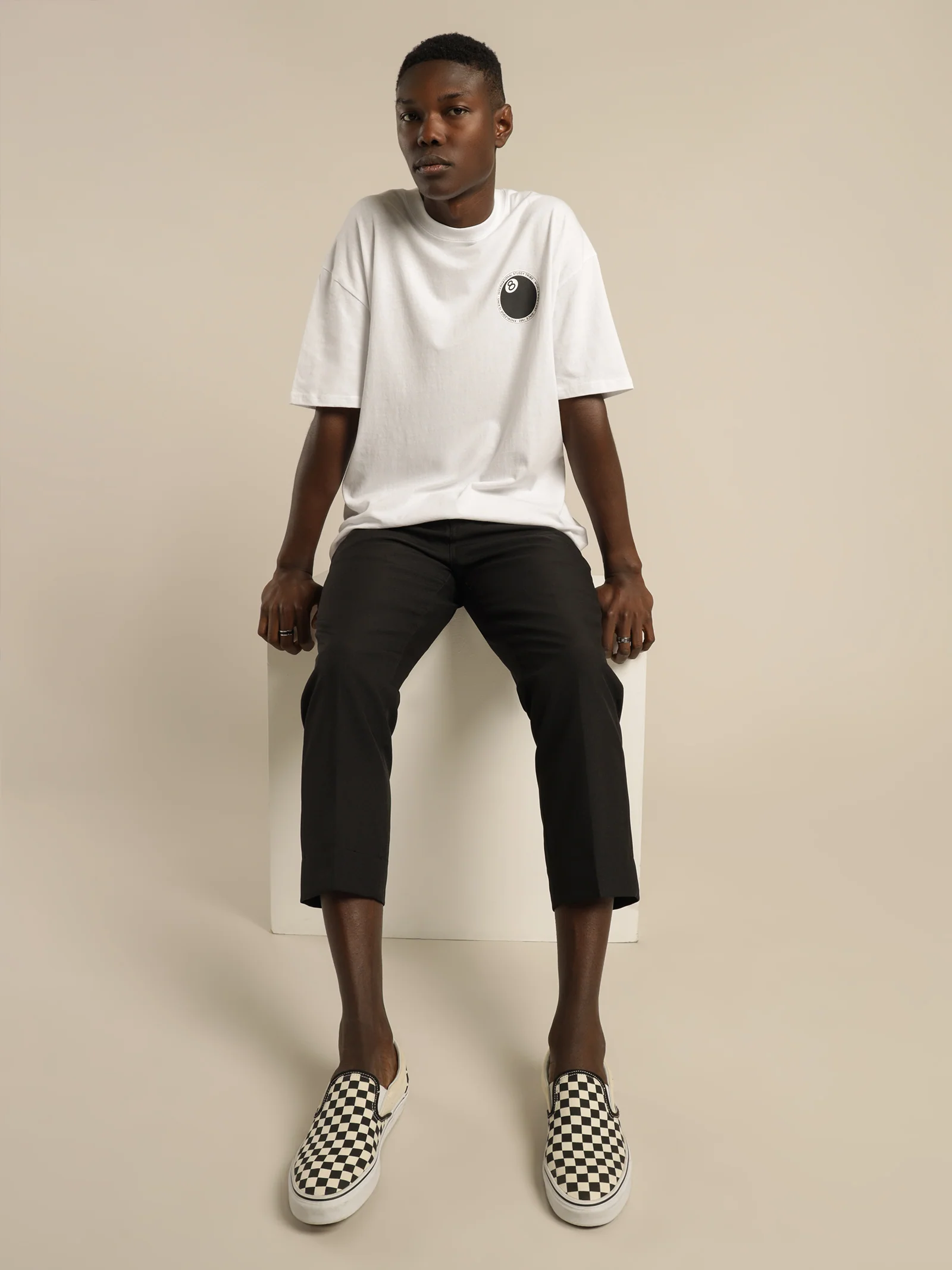 8 Ball Dot Short Sleeve T-Shirt - Image 3