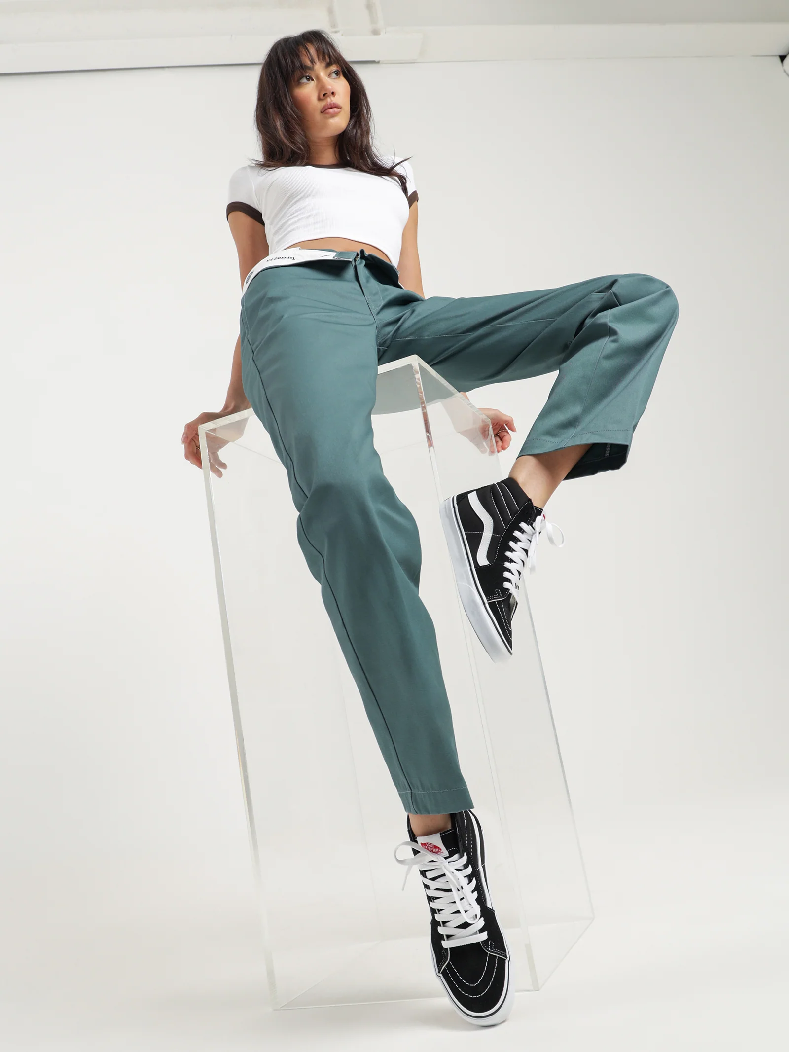 875 Tapered Fit Pants - Image 2