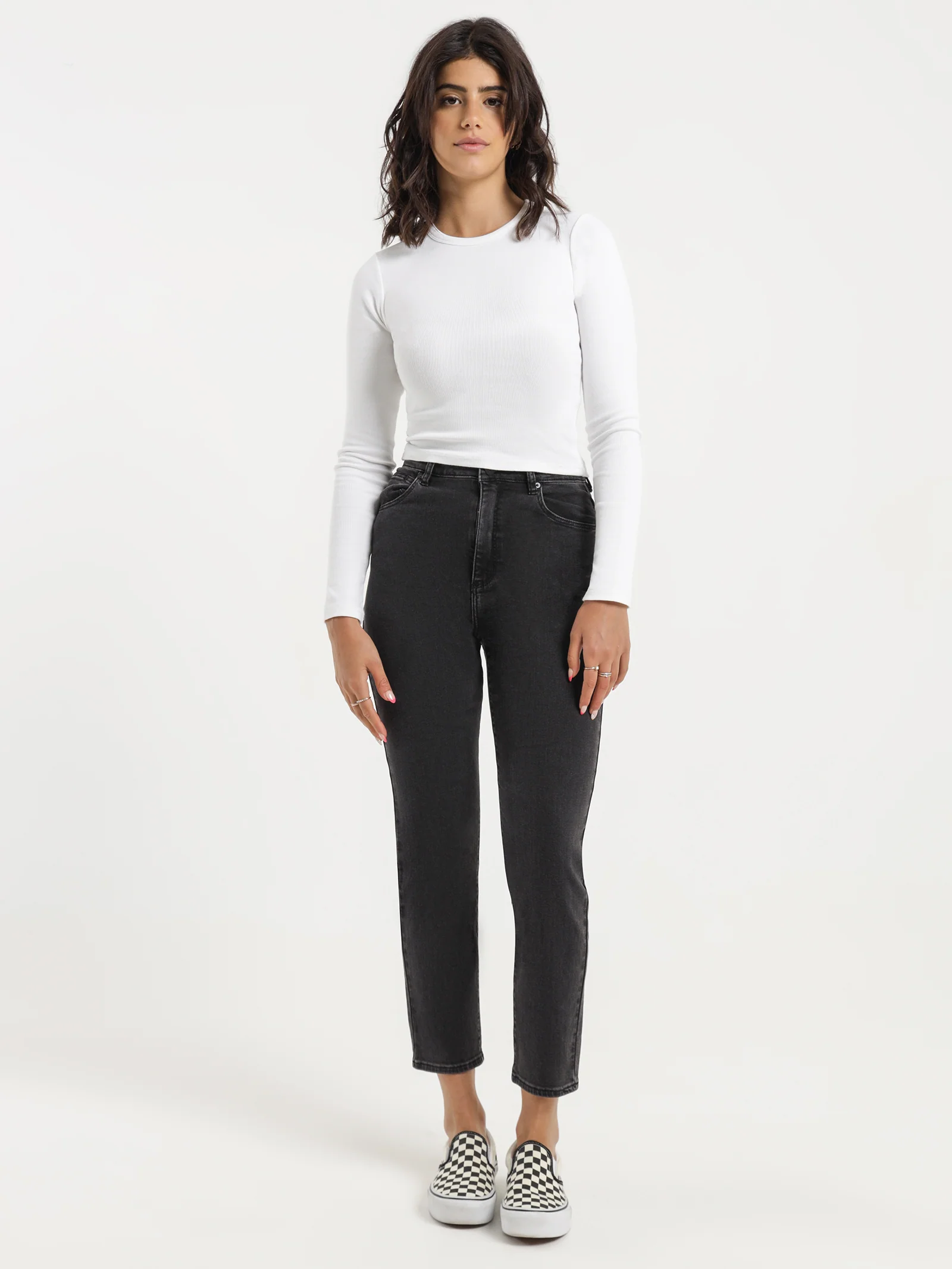 94 High Rise Slim Leg Mom Jeans - Image 2