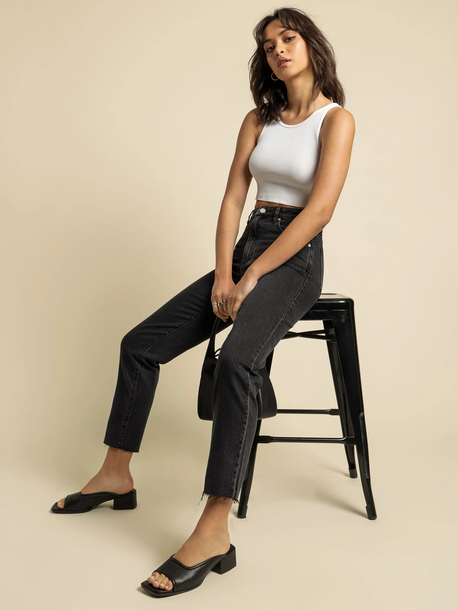 94 High Slim Jeans - Image 3