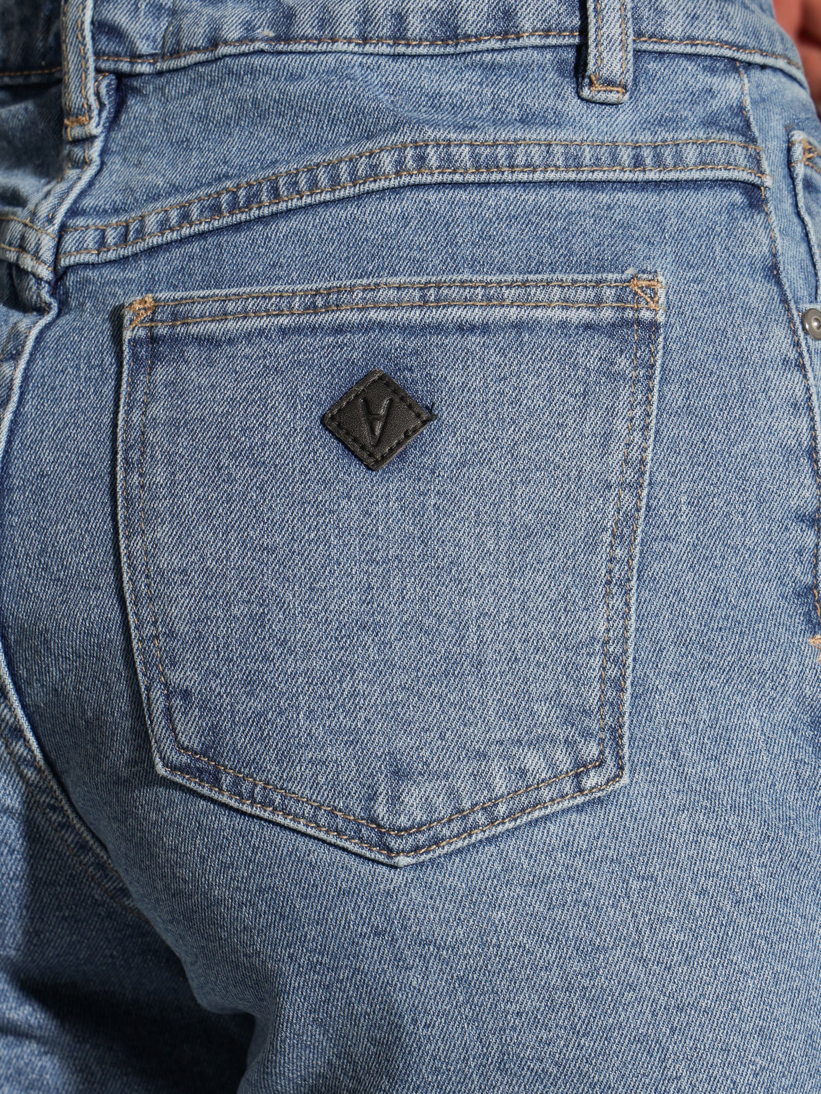 94 High Slim Petite Jeans - Image 3