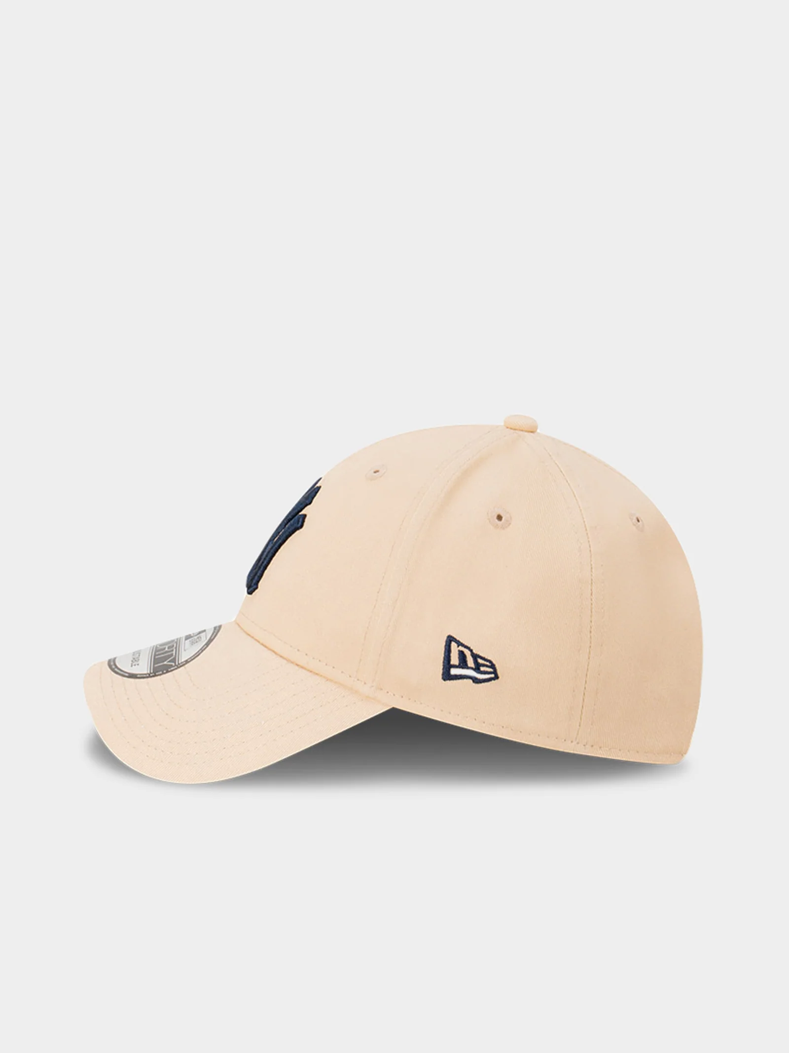 New York Yankees 9Forty Pebble Cap - Image 4