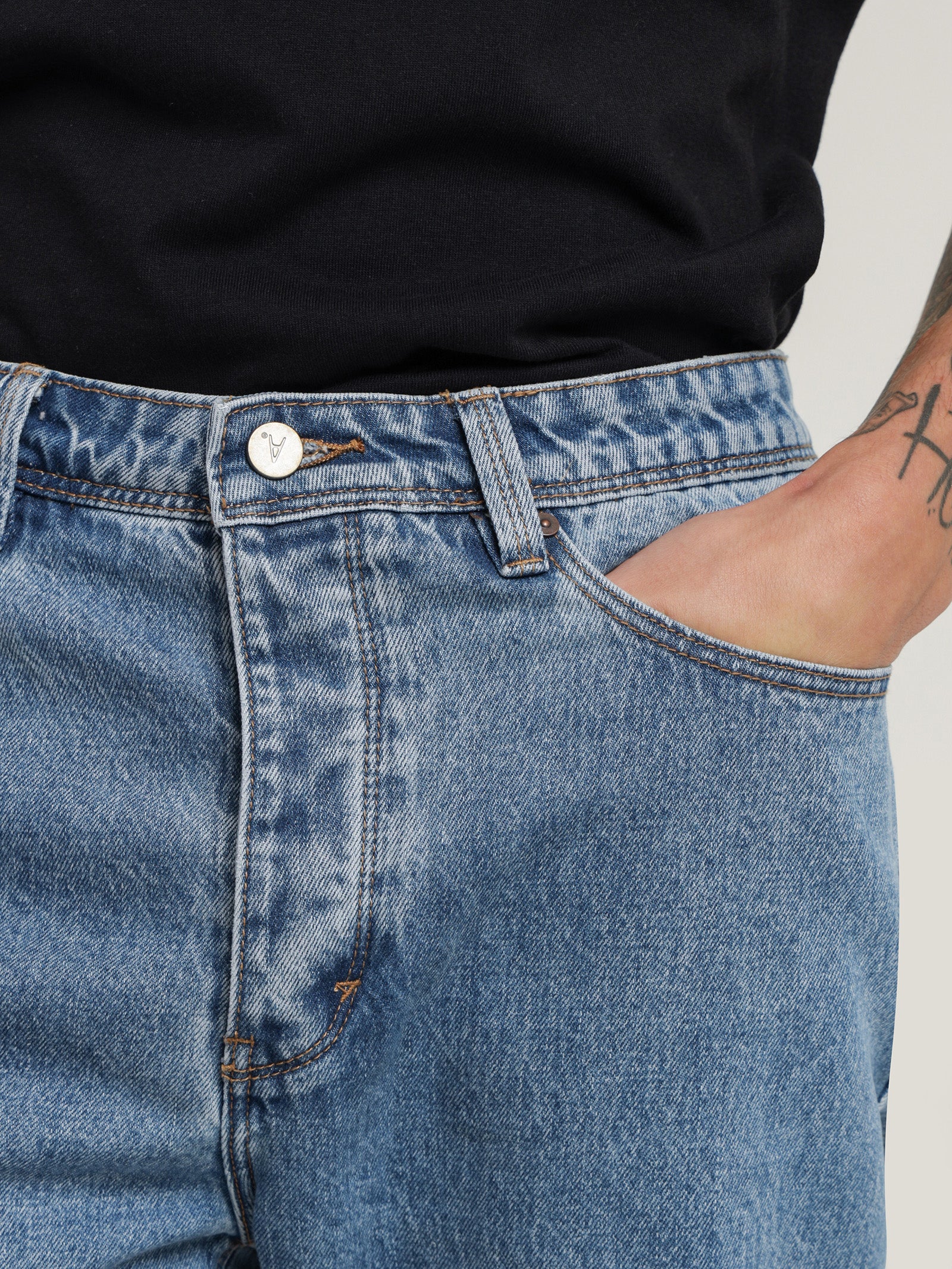 A 90s Relaxed Jeans - Image 2