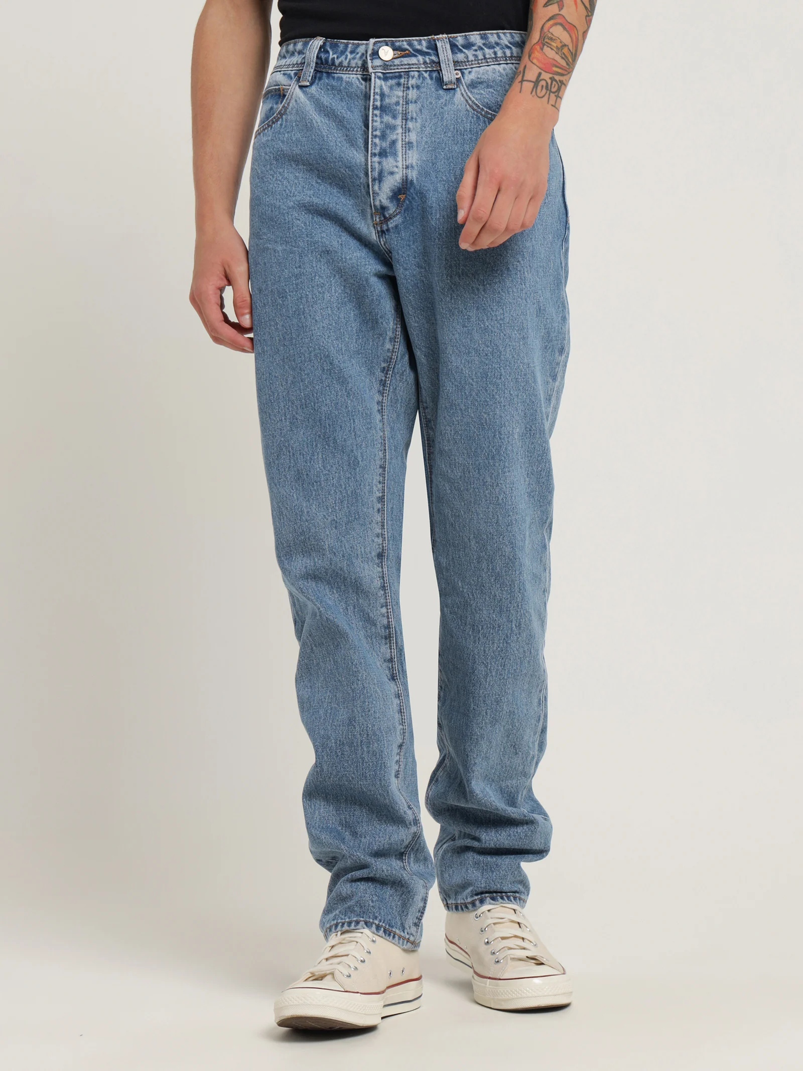 A 90s Relaxed Jeans - Image 5