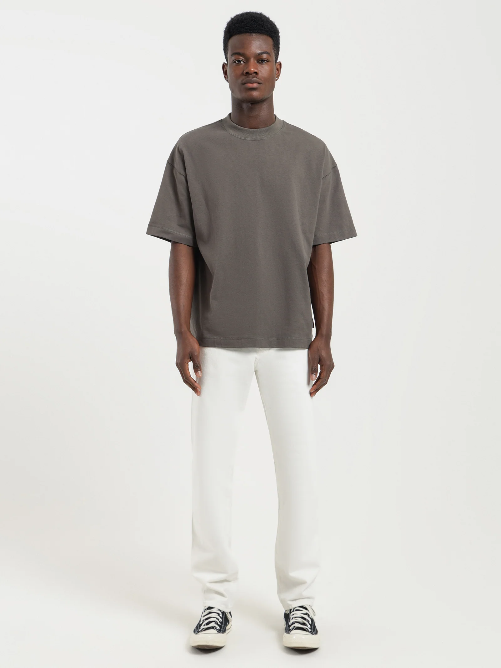 A 90s Relaxed Jeans - Image 2