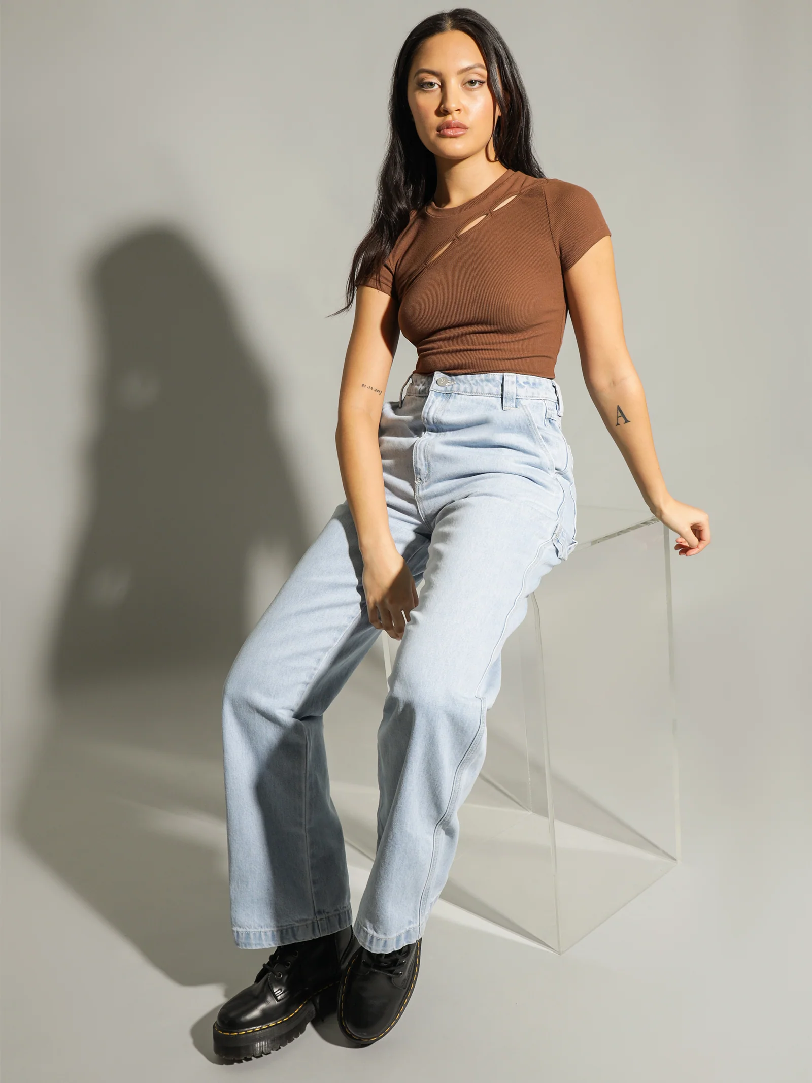 A Carrie Carpenter Jeans - Image 2