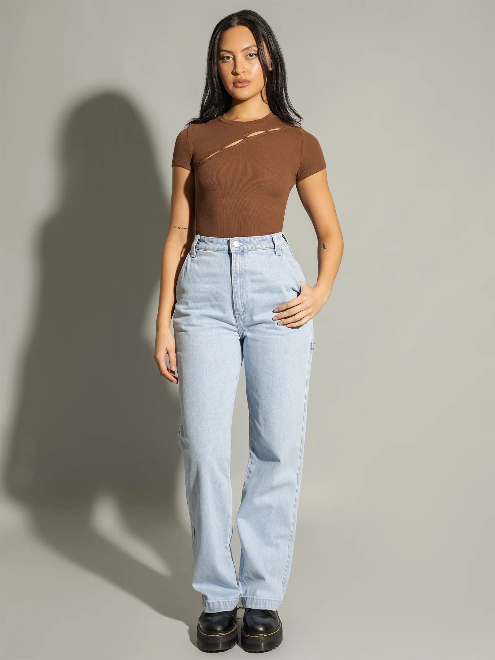 A Carrie Carpenter Jeans - Image 4
