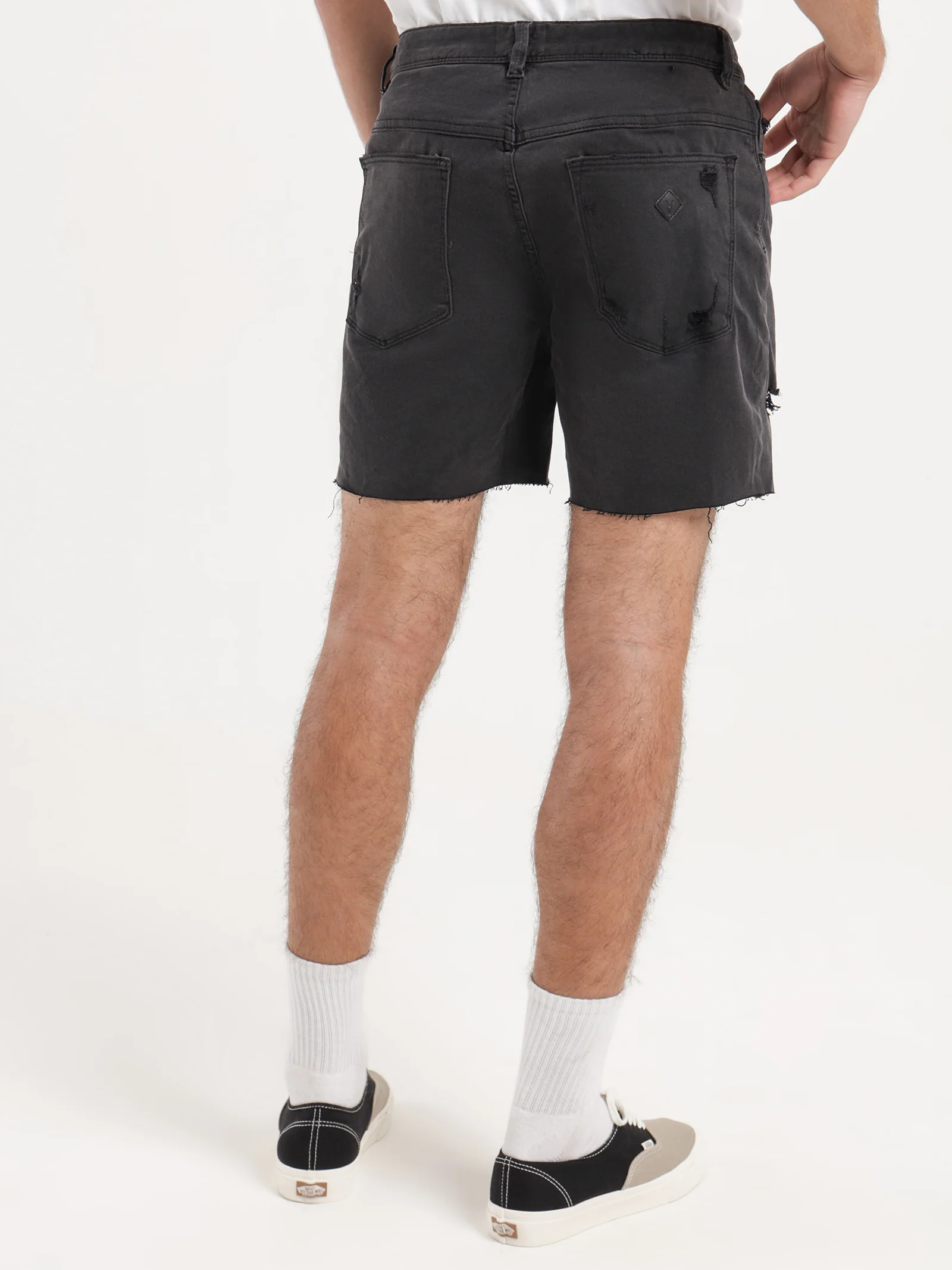 A Cropped Slim Shorts - Image 5