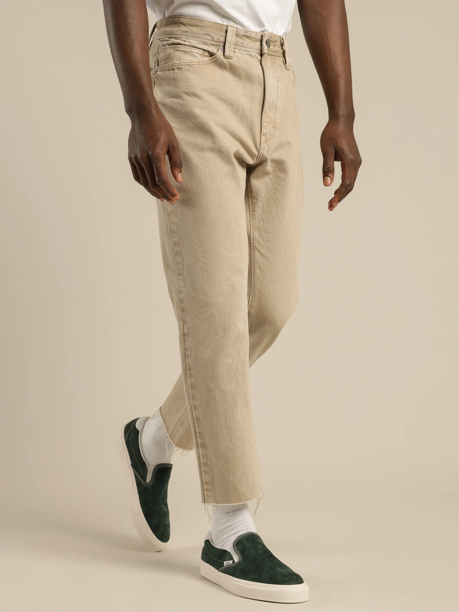 A Cropped Straight Jeans - Image 3
