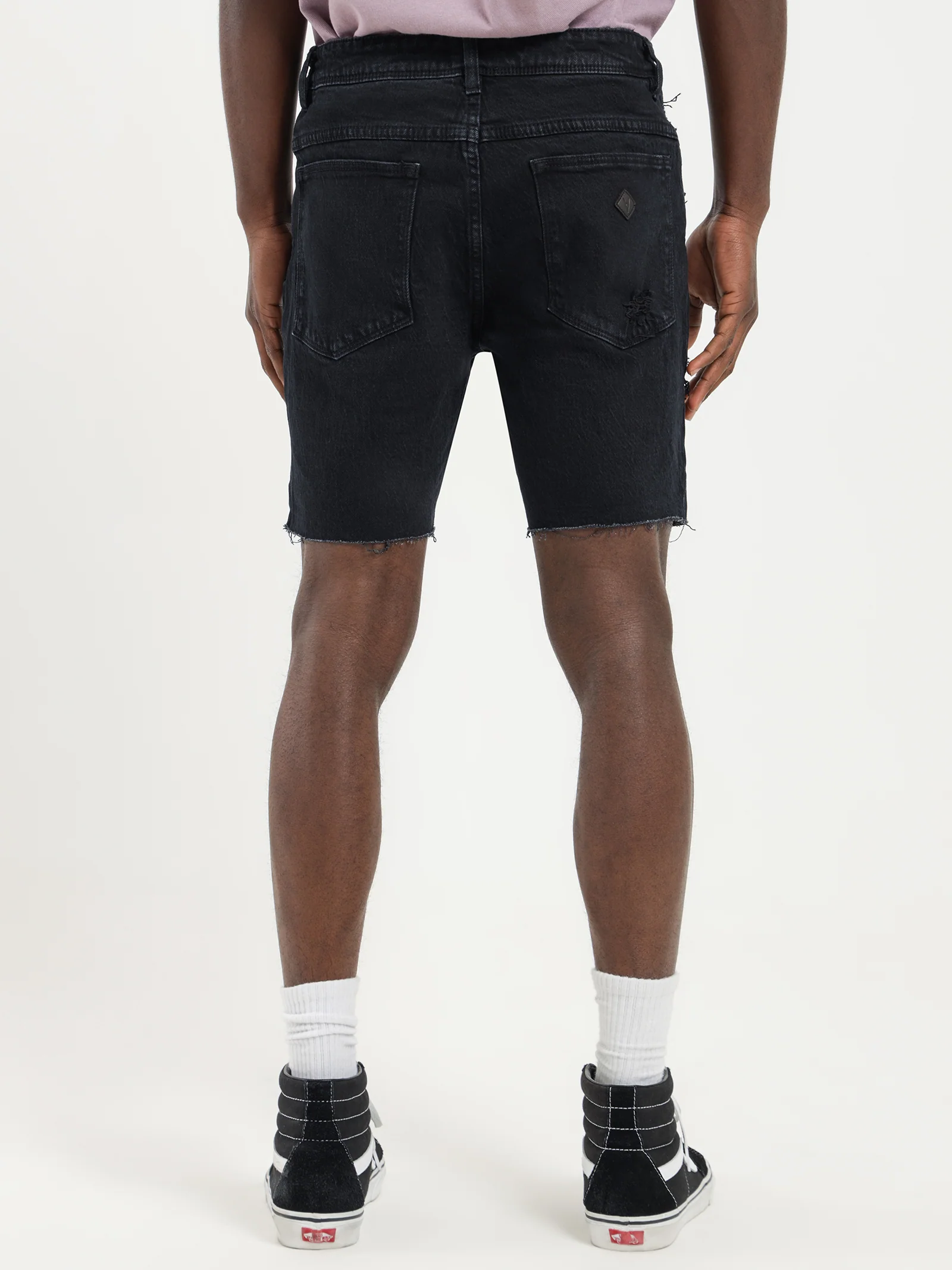 A Dropped Skinny Short - Image 6