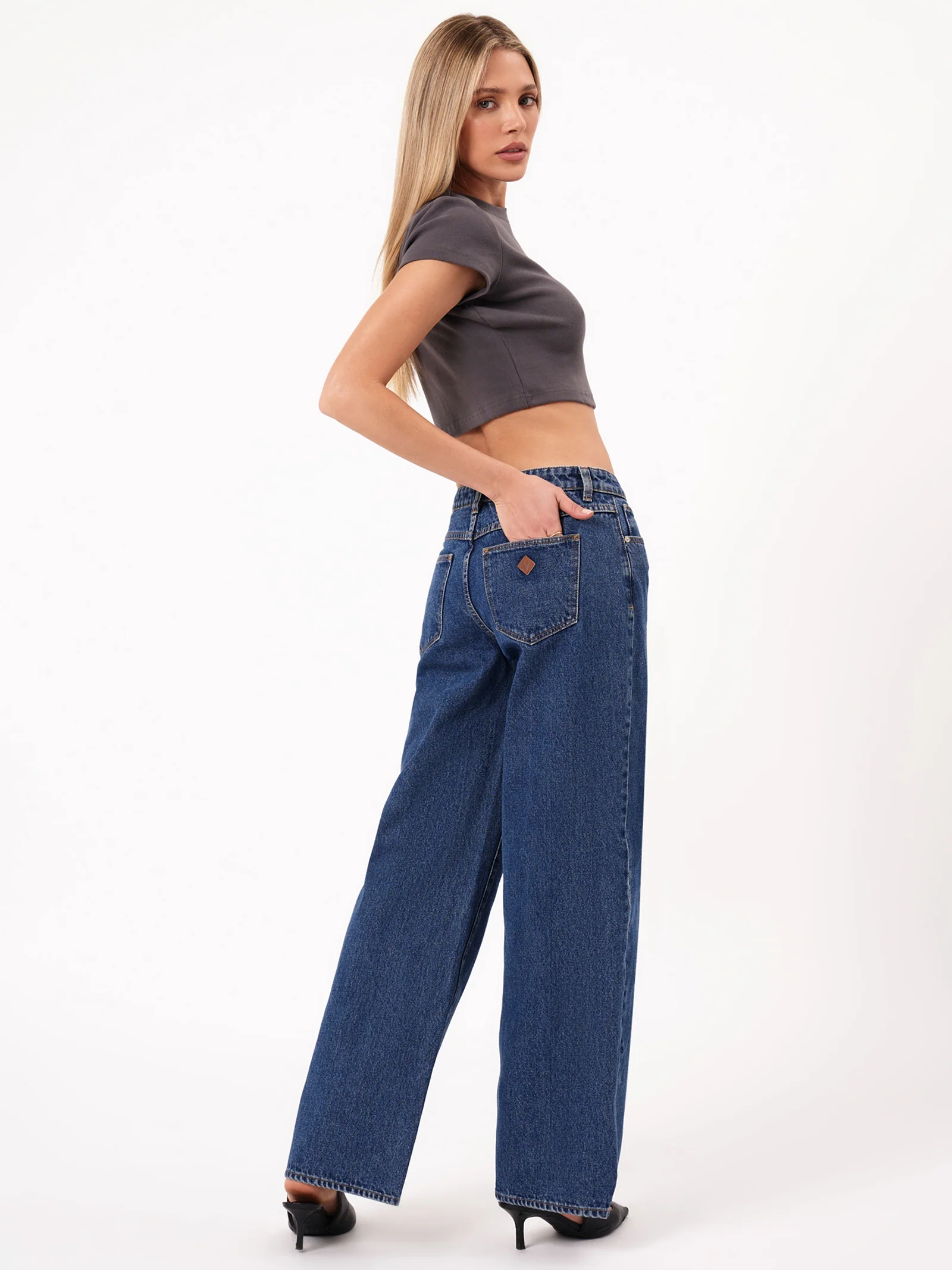99 Baggy Bella - Image 3