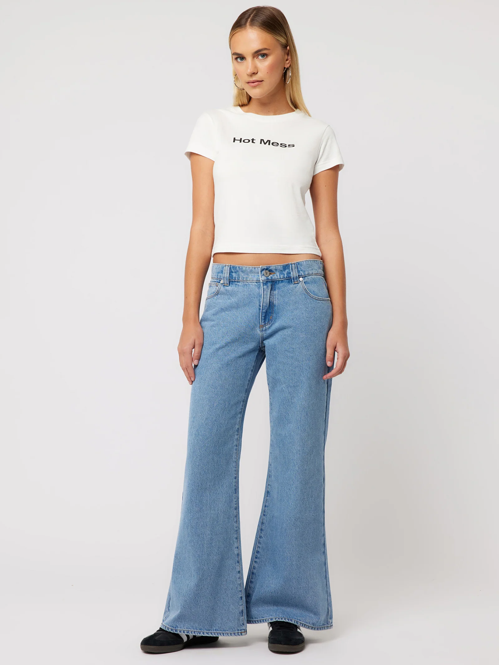 99 Low Baggy Flare Gigi - Image 2