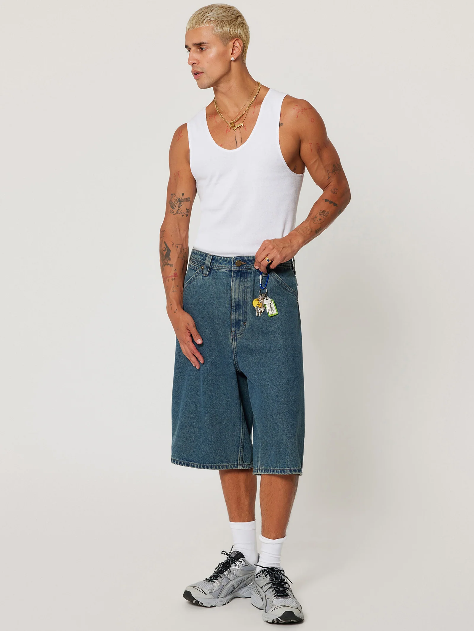 A6 Big Baggy Short Felix - Image 5