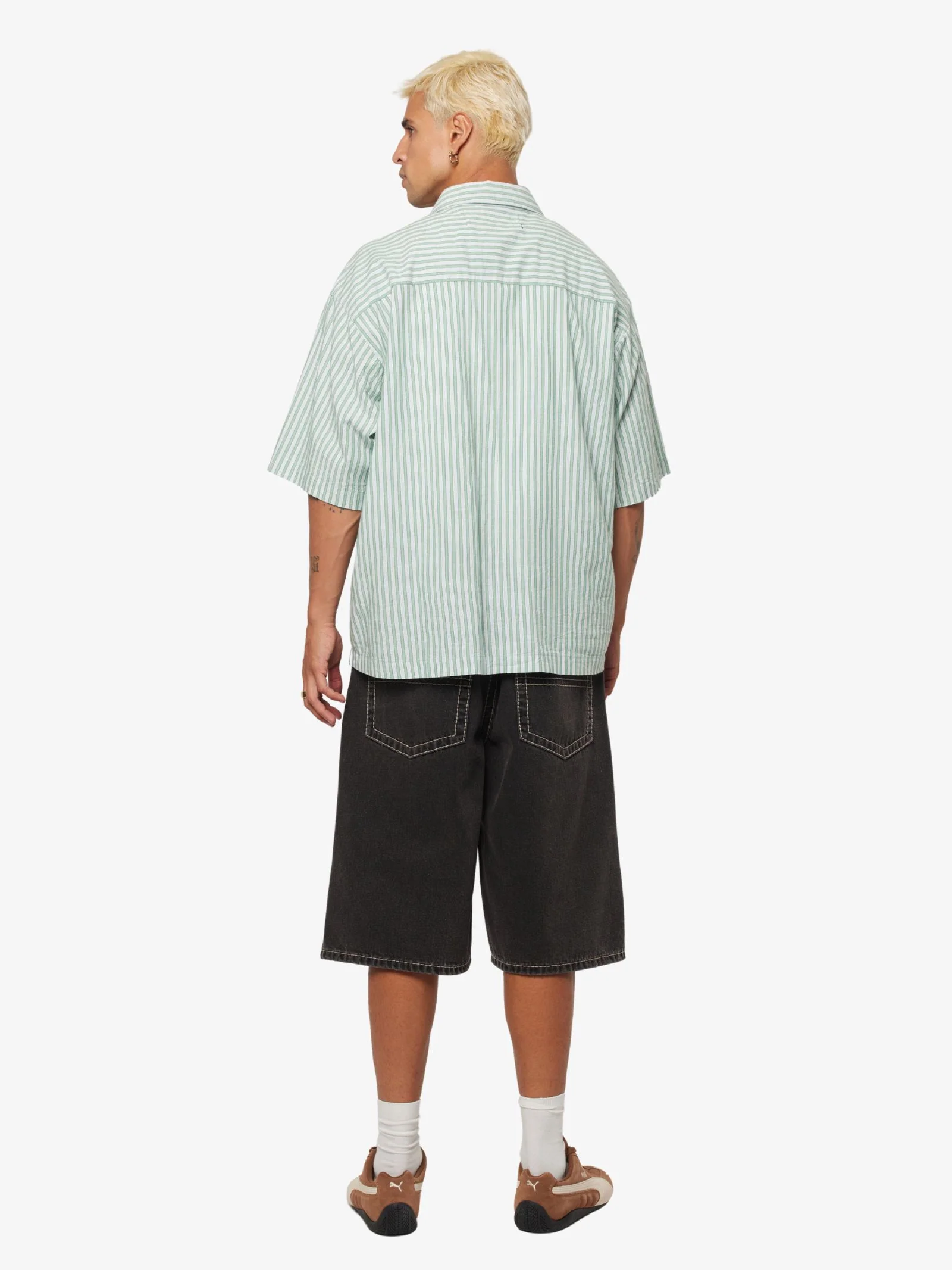 A6 Big Stitch Short Frank - Image 2