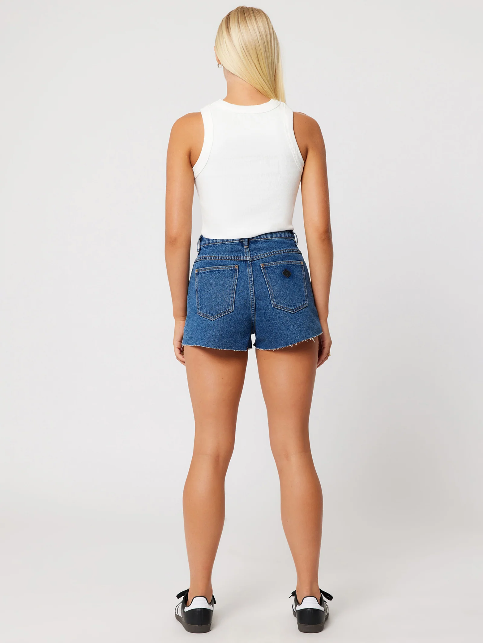 High Relaxed Short Bella - Image 2