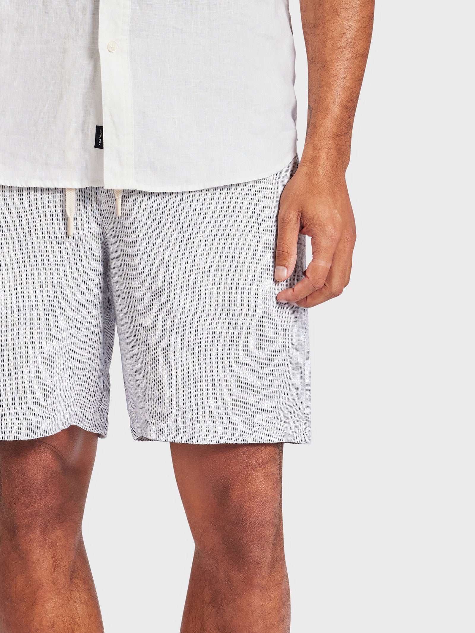 Jeff Linen Short - Image 5