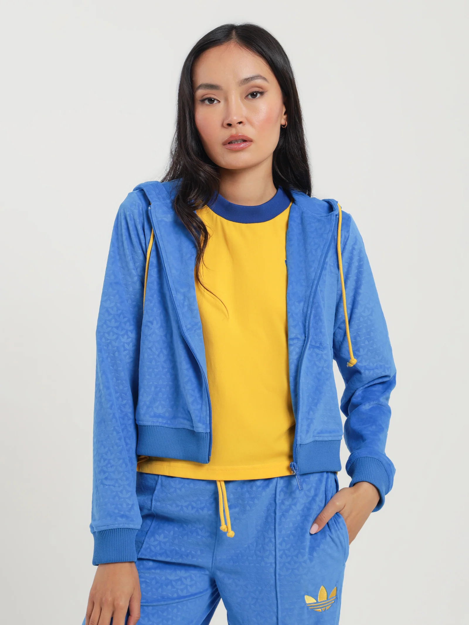 ADICOLOR 70s Velour Zip Hoodie - Image 5
