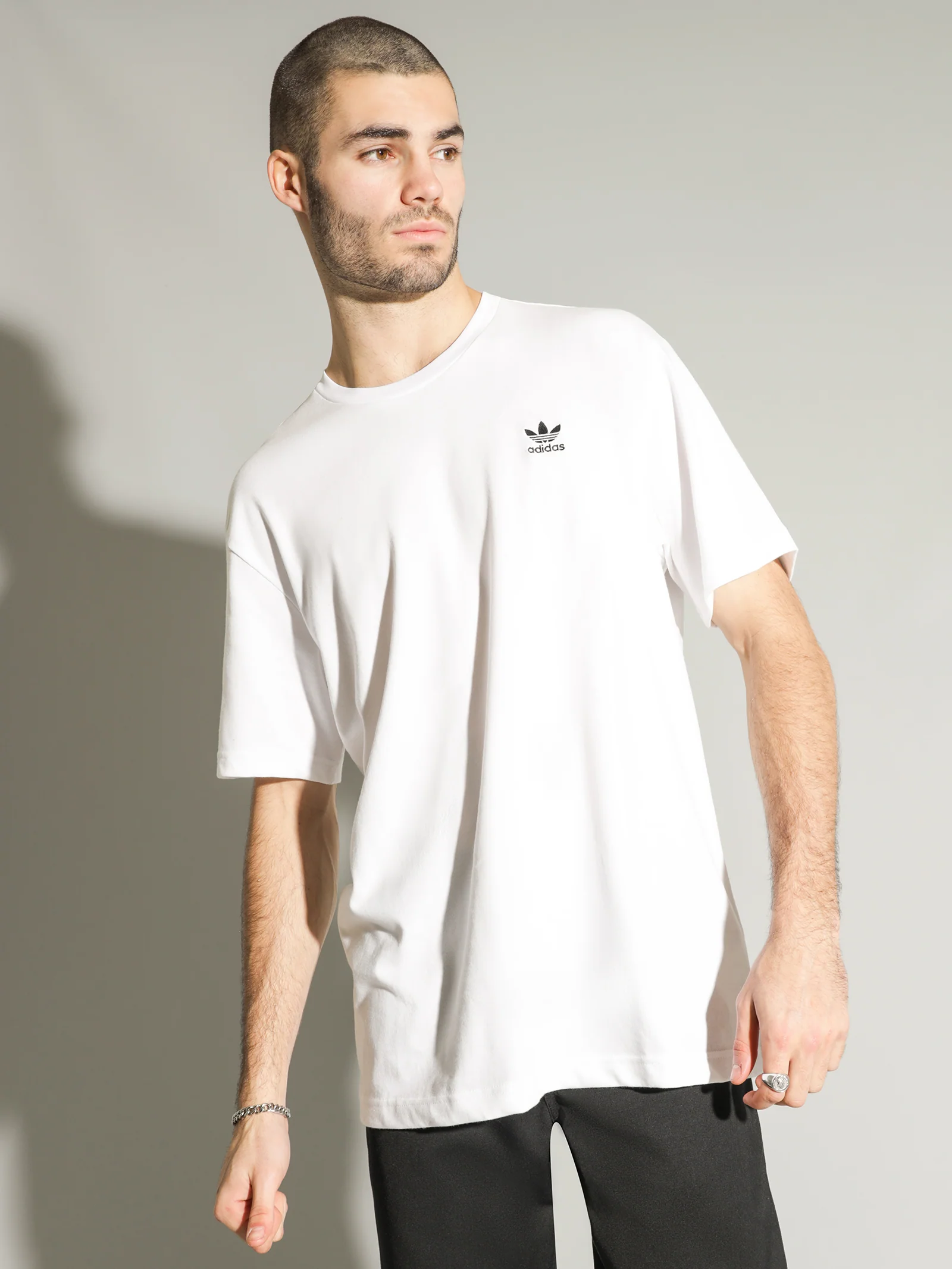 Adicolor Classics Back & Front Trefoil Boxy T-Shirt - Image 2