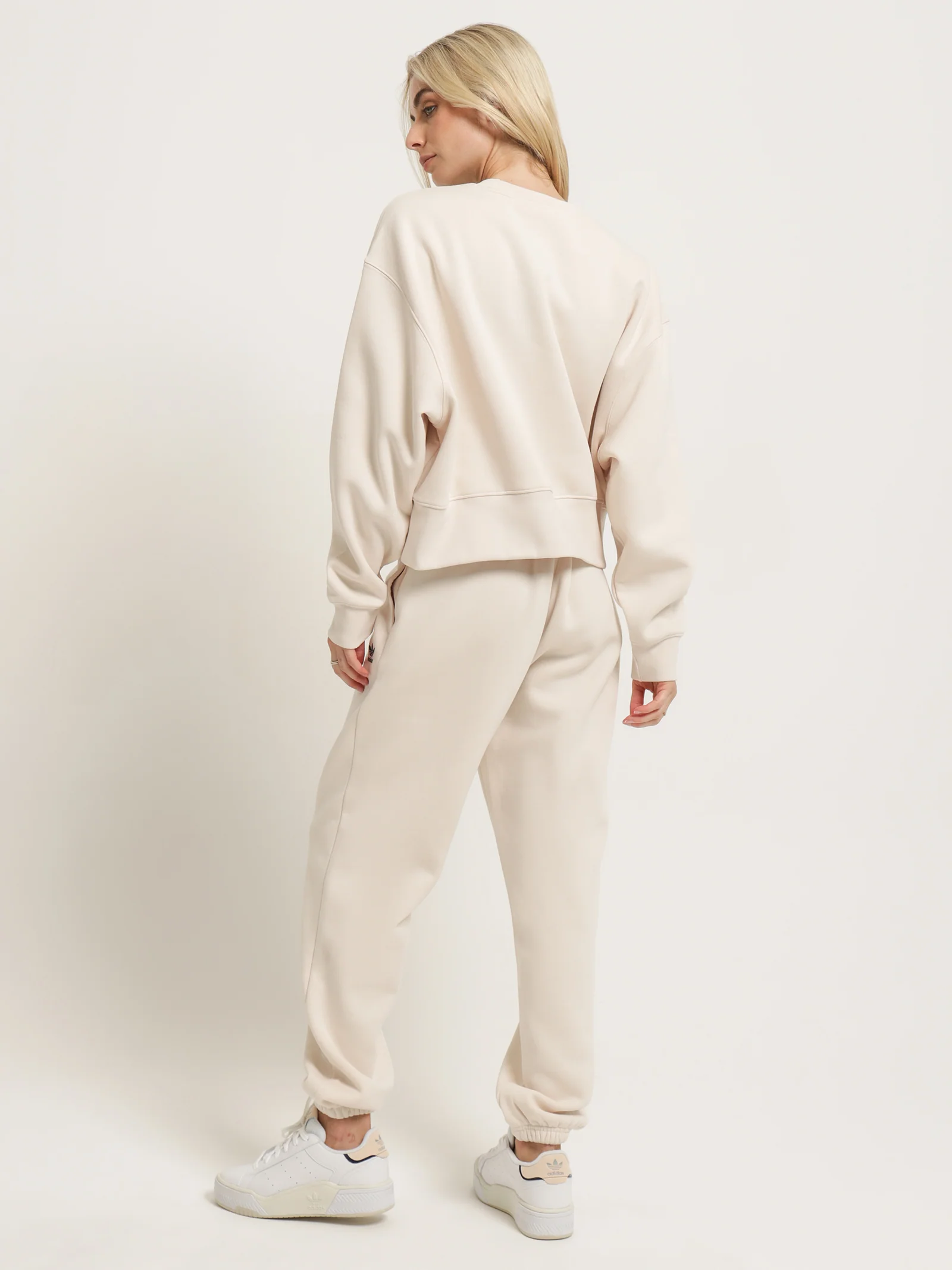 Adicolor Essentials Crew Sweatshirt - Image 3