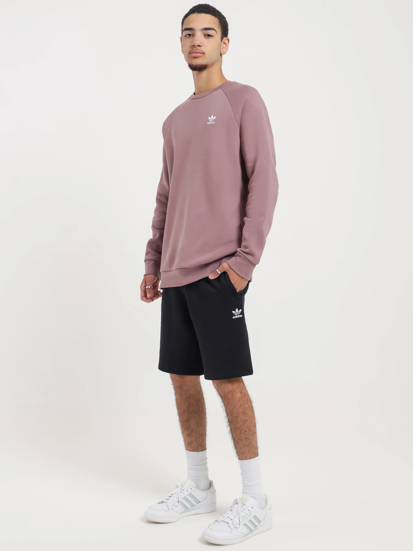 Adicolor Essentials Trefoil Crewneck Sweatshirt - Image 3