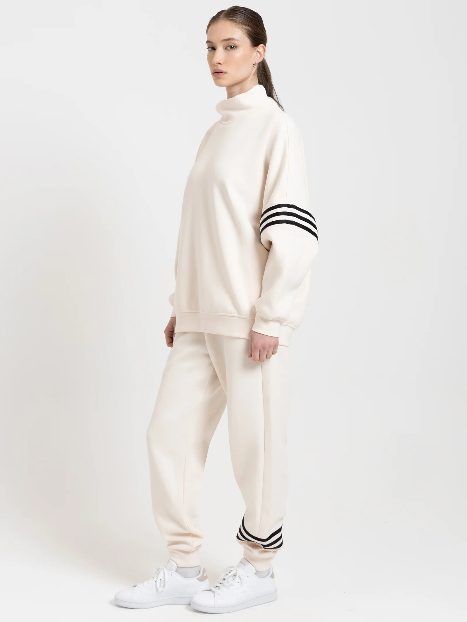 Adicolor Neuclassics Oversized High Neck Sweatshirt - Image 4