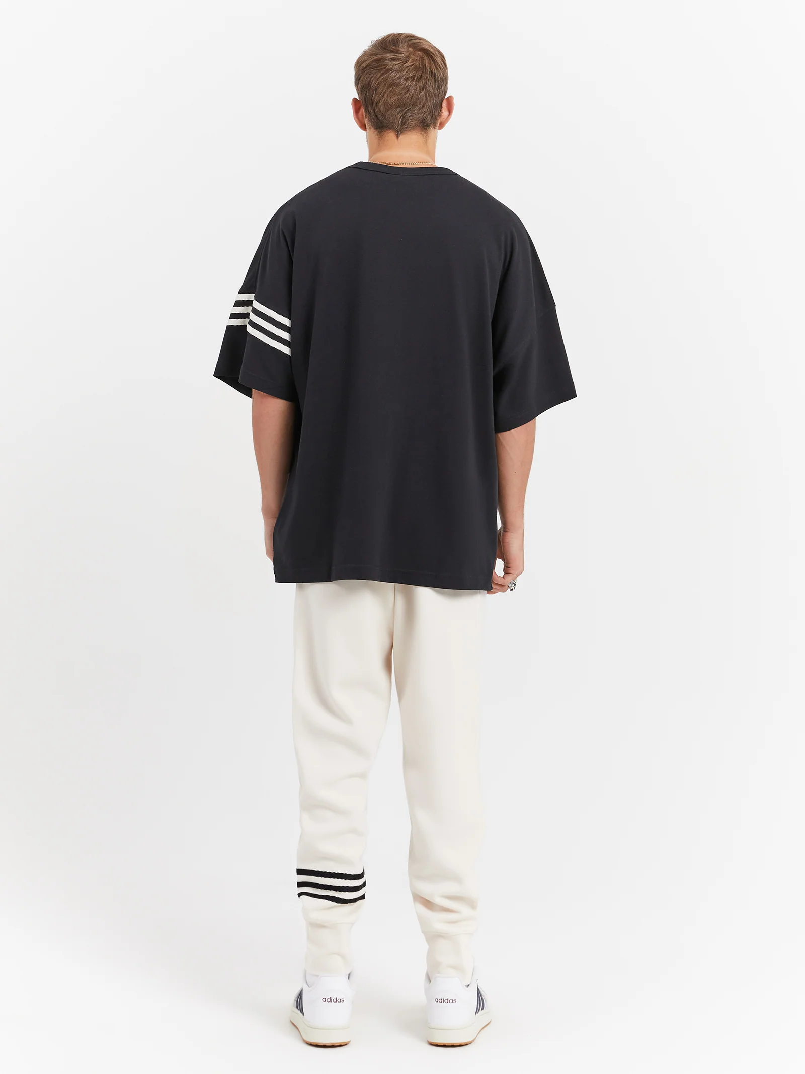 Adicolor Neuclassics Sweatpants - Image 5