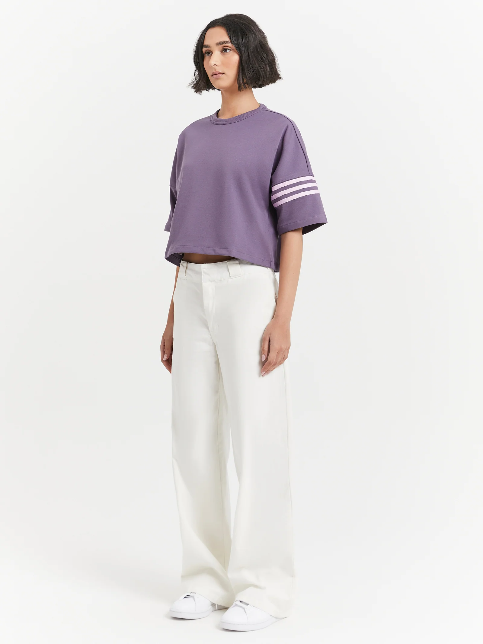 Adicolor Neuclassics T-Shirt - Image 4