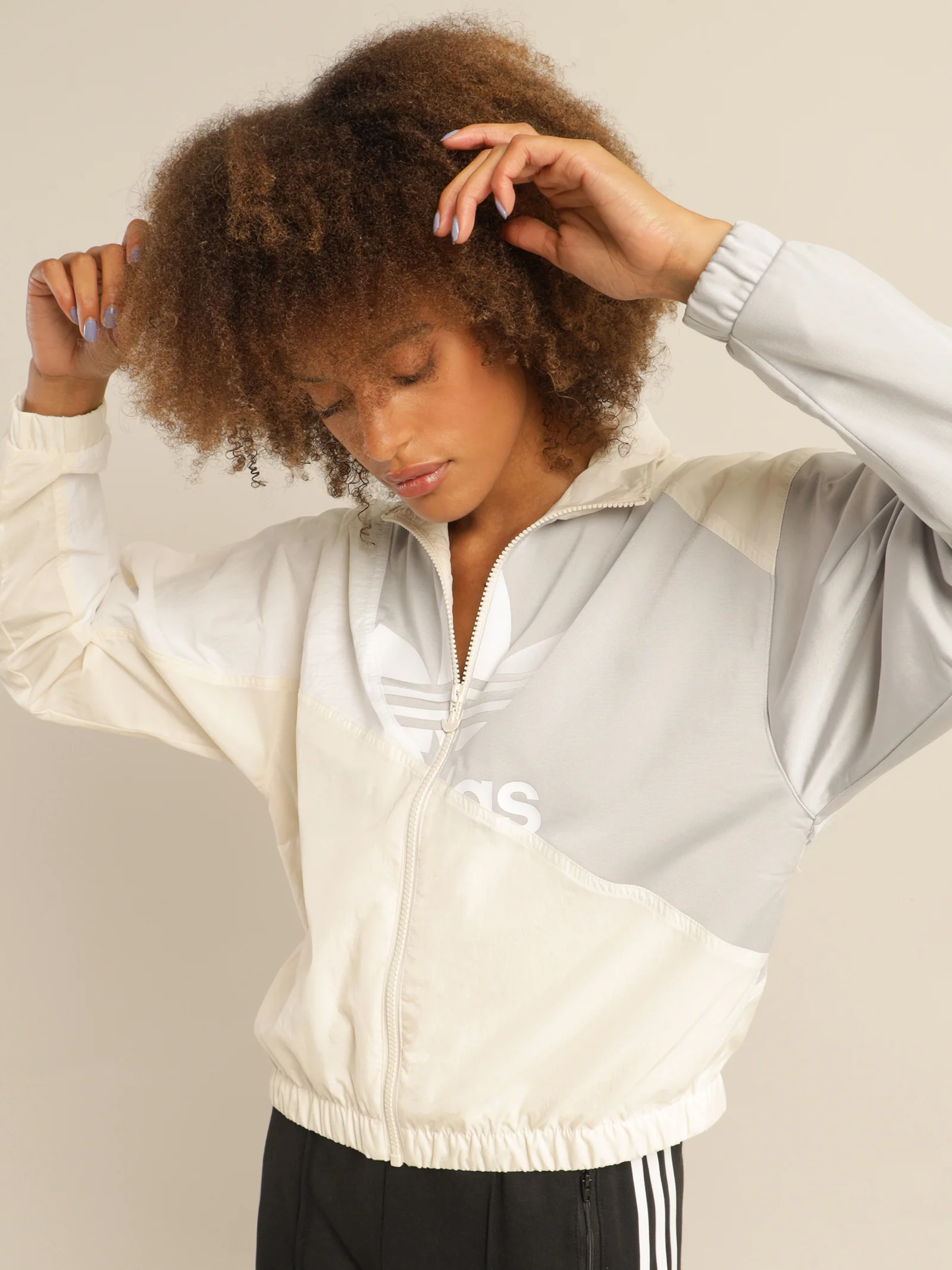 Adicolor Split Trefoil Track Jacket - Image 5