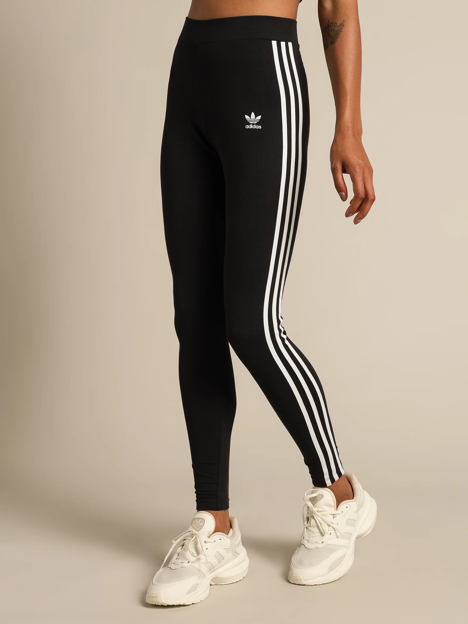 Adicolor Three Stripe Leggings - Image 4