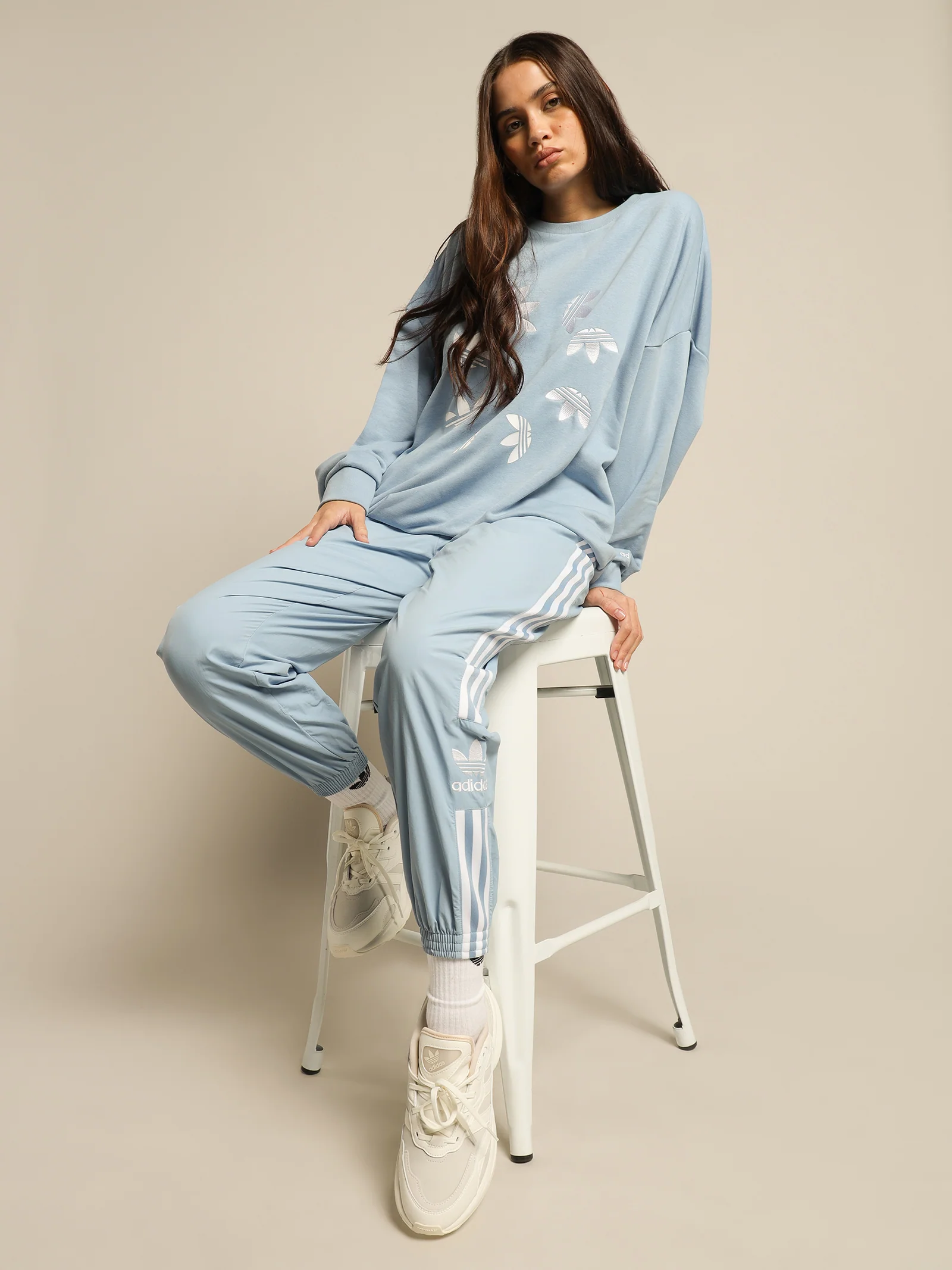 Adicolour Classics Locked-Up Trackpants - Image 4