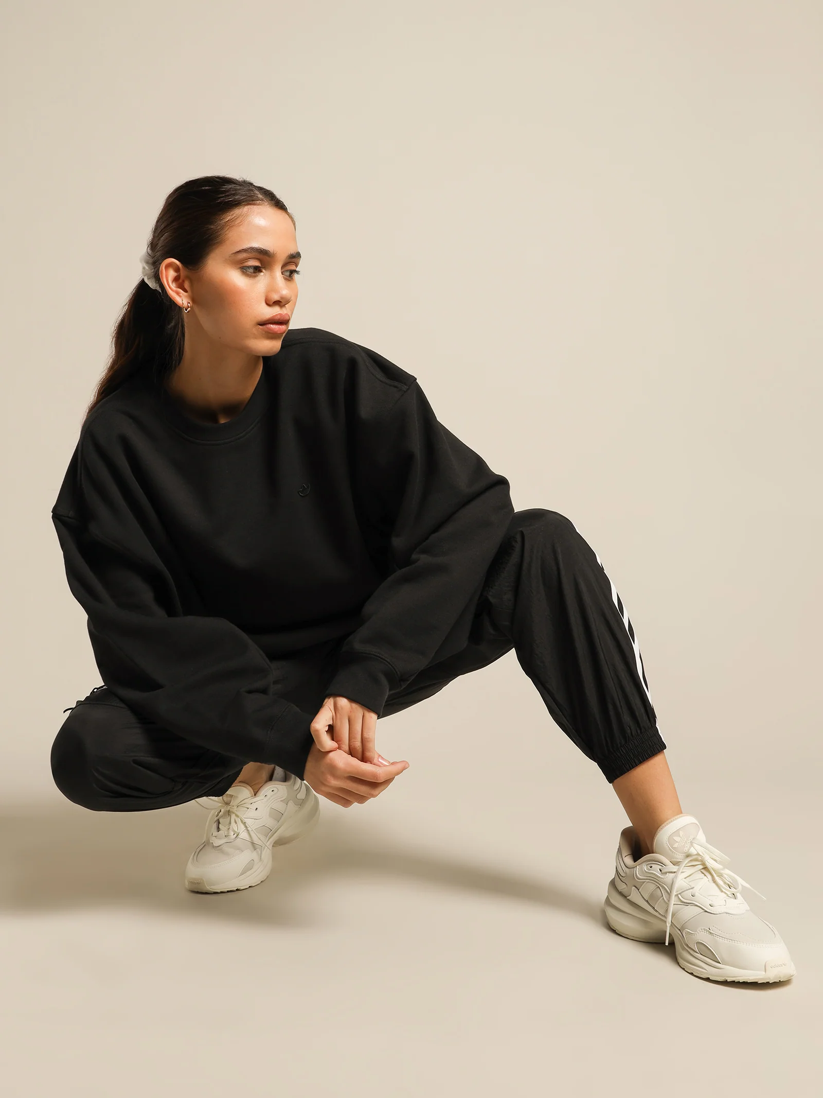 Adicolour Oversized Sweatshirt - Image 3