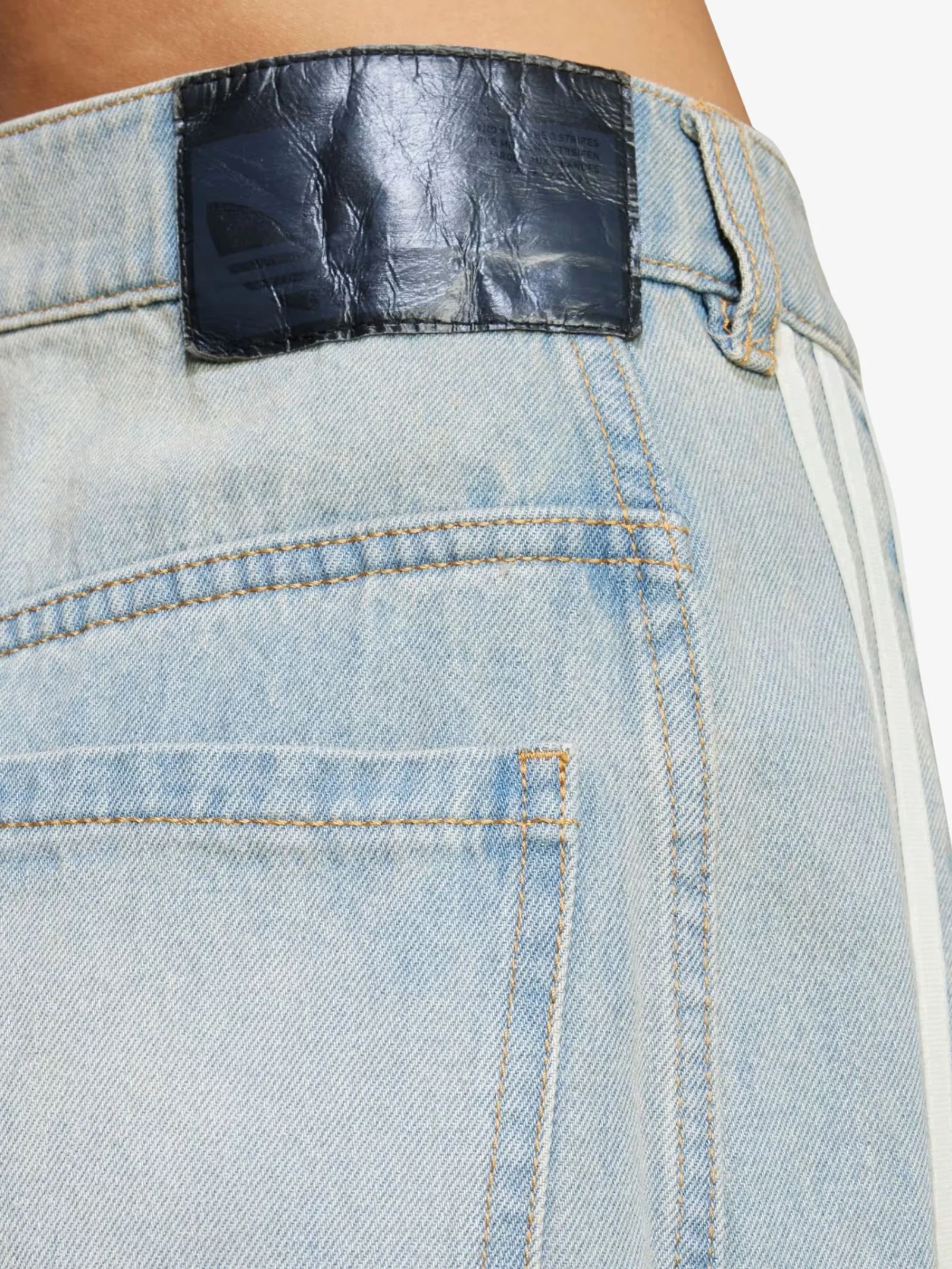Banana Fitted Denim Pants - Image 4