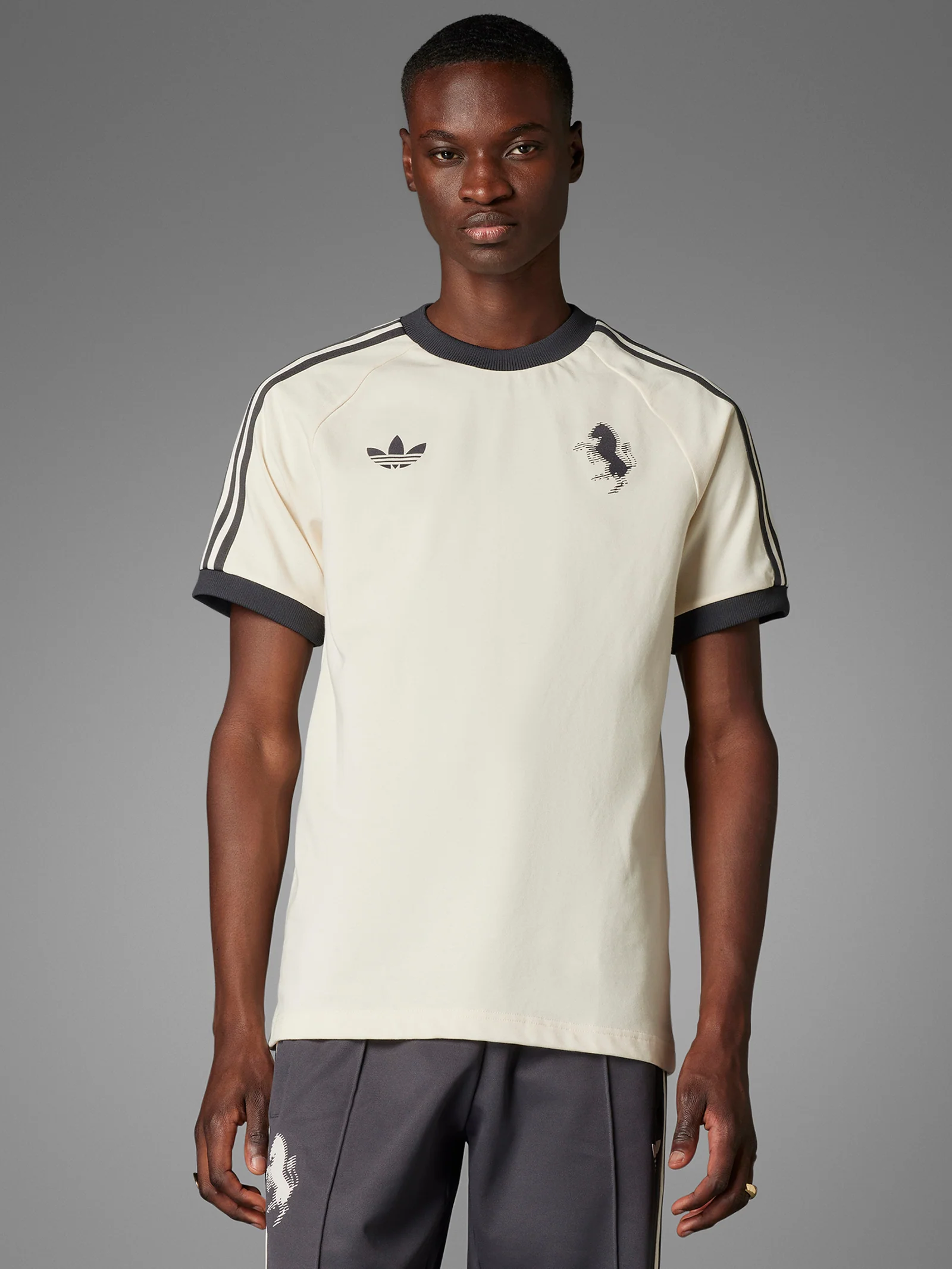 Juventus Classics T-Shirt - Image 2