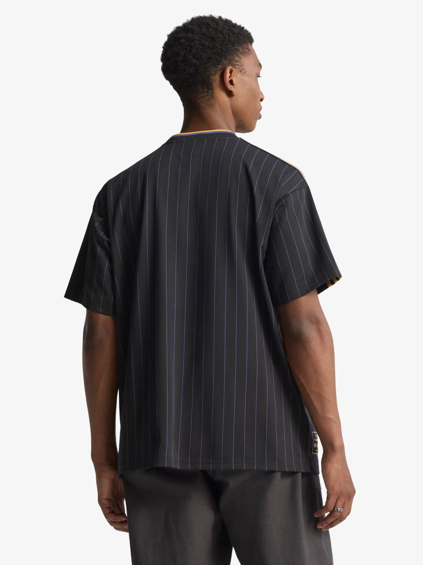 Manchester United Terrace Icons Jersey - Image 2