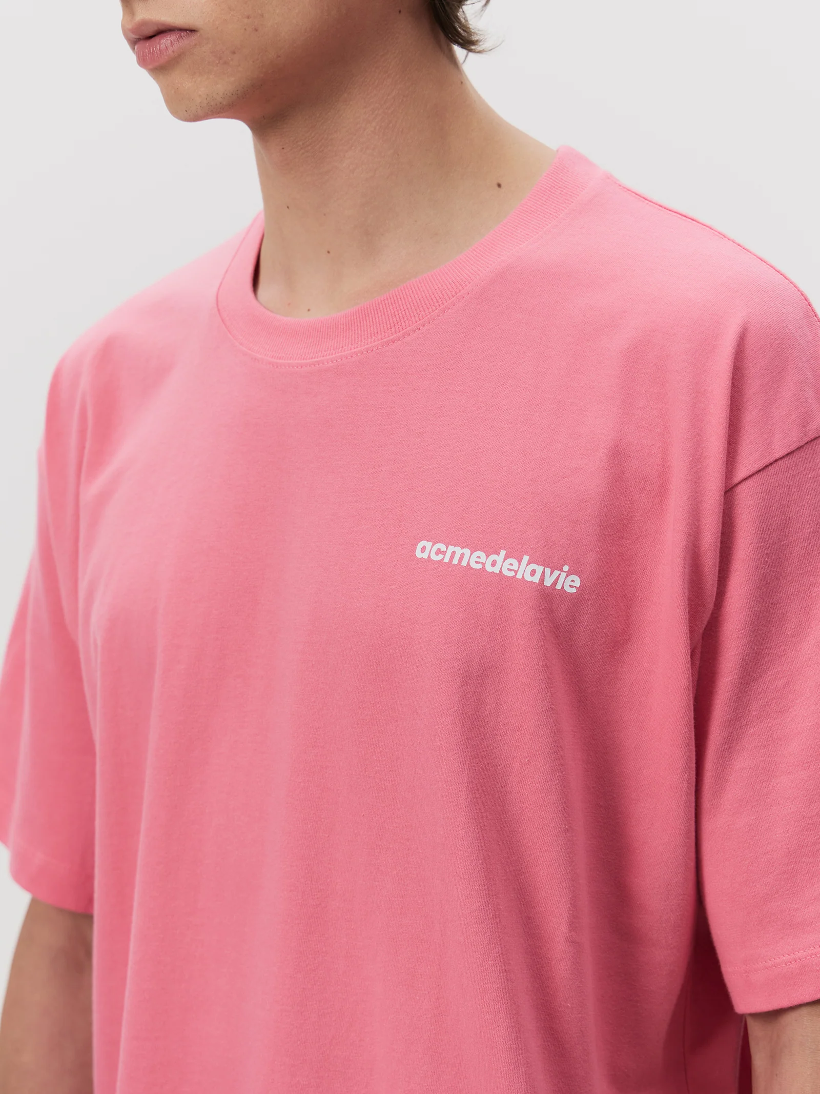 Bold Font Logo Short Sleeve T-shirt - Image 3