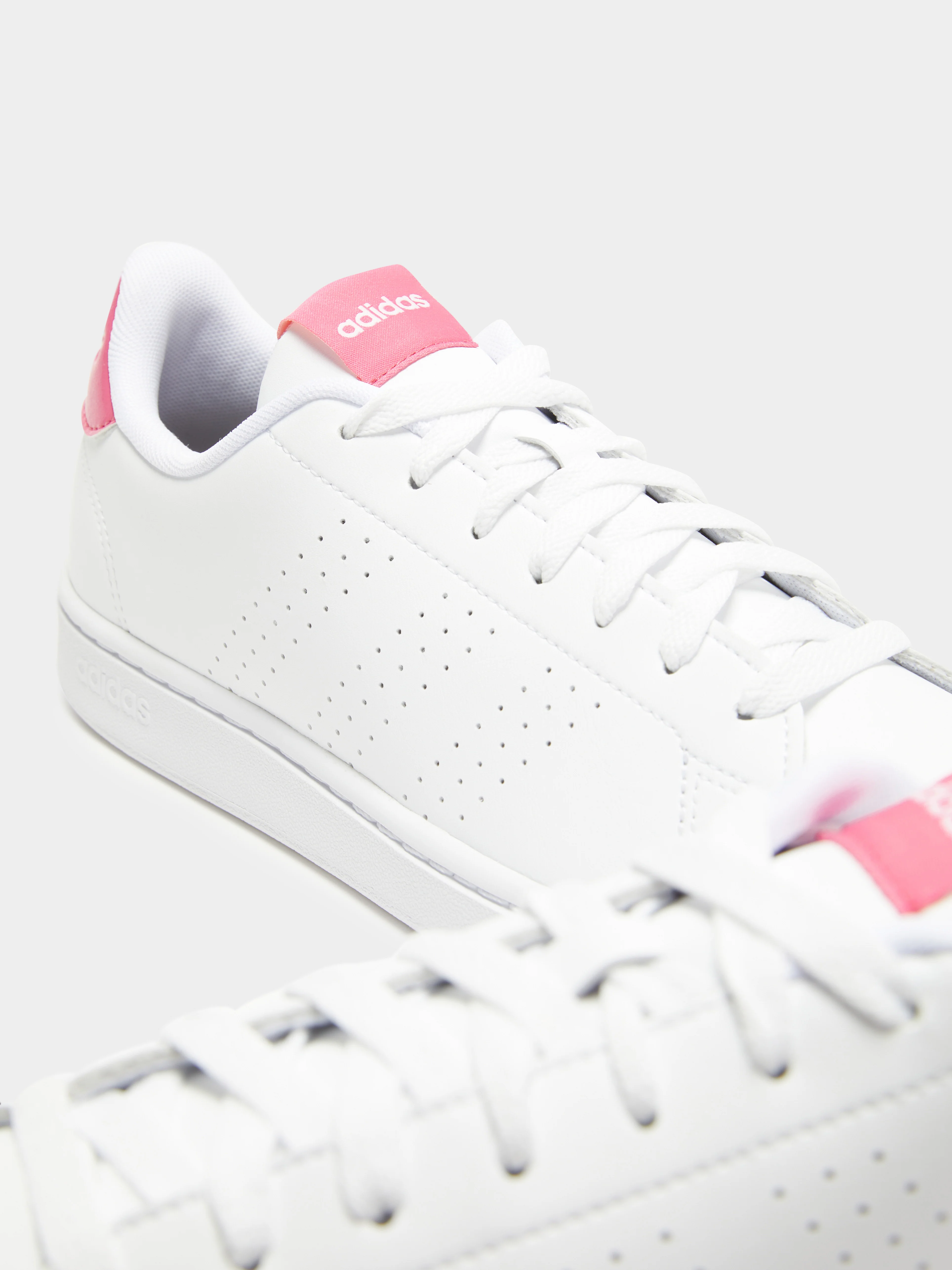 Advantage Sneakers - Image 4